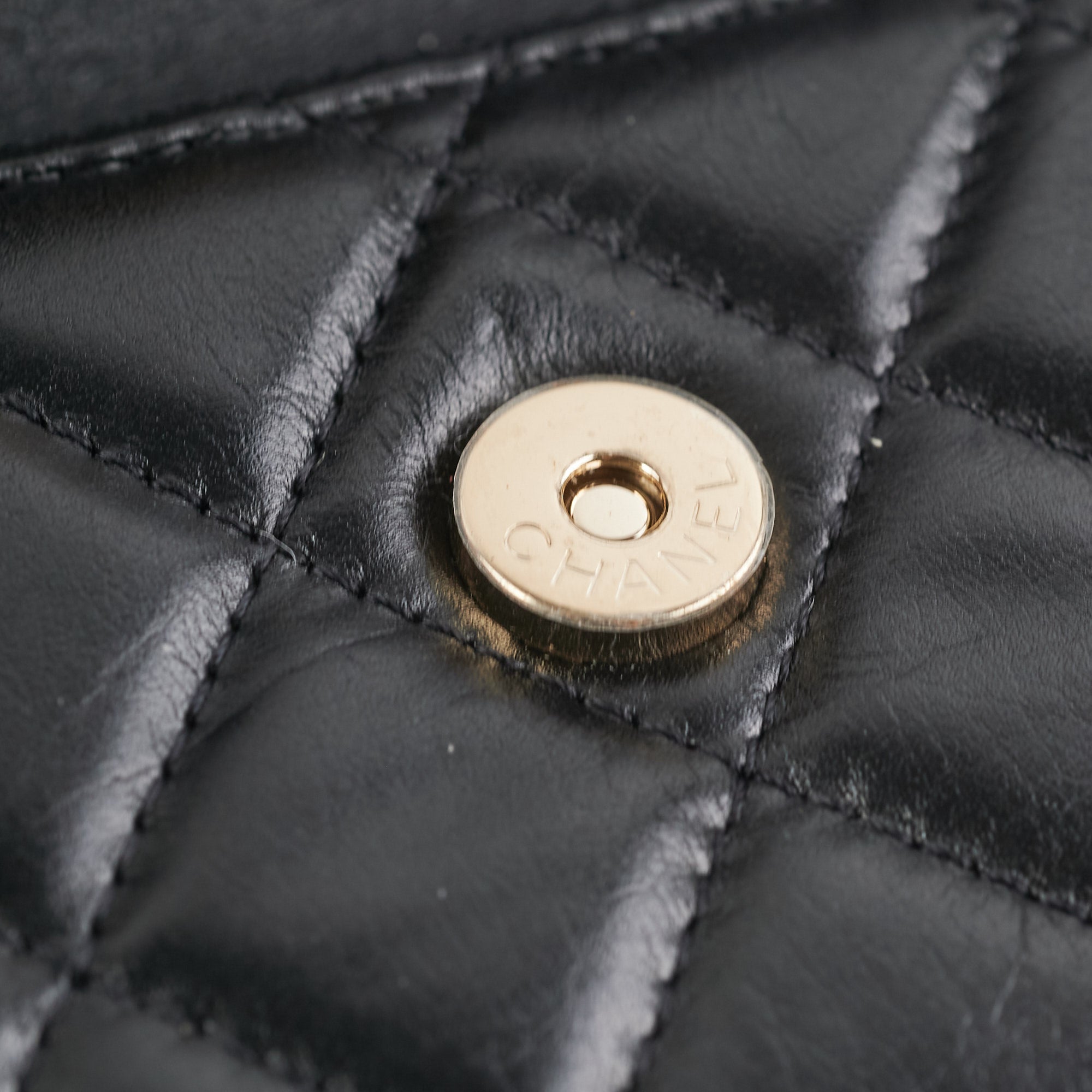 Chanel Black Pearl Card Holder & Shoulder Bag - Luxury Women's Wallet with Pearl Accents for Everyday Use & Special Occasions