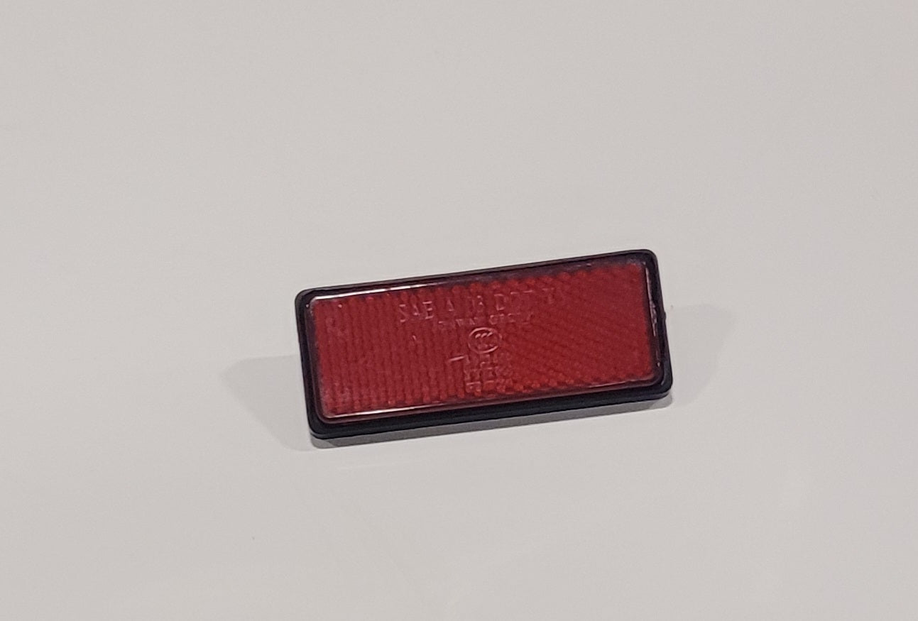 G2000 High Visibility Rear Bike Reflector - Safety Cycling Accessory for Night Riding & Commuting