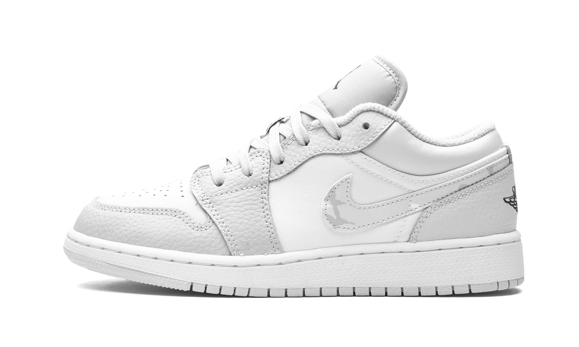 Nike Unisex Kids Sneakers - Lightweight Comfortable Running Shoes for Boys & Girls - Perfect for School, Sports & Daily Wear