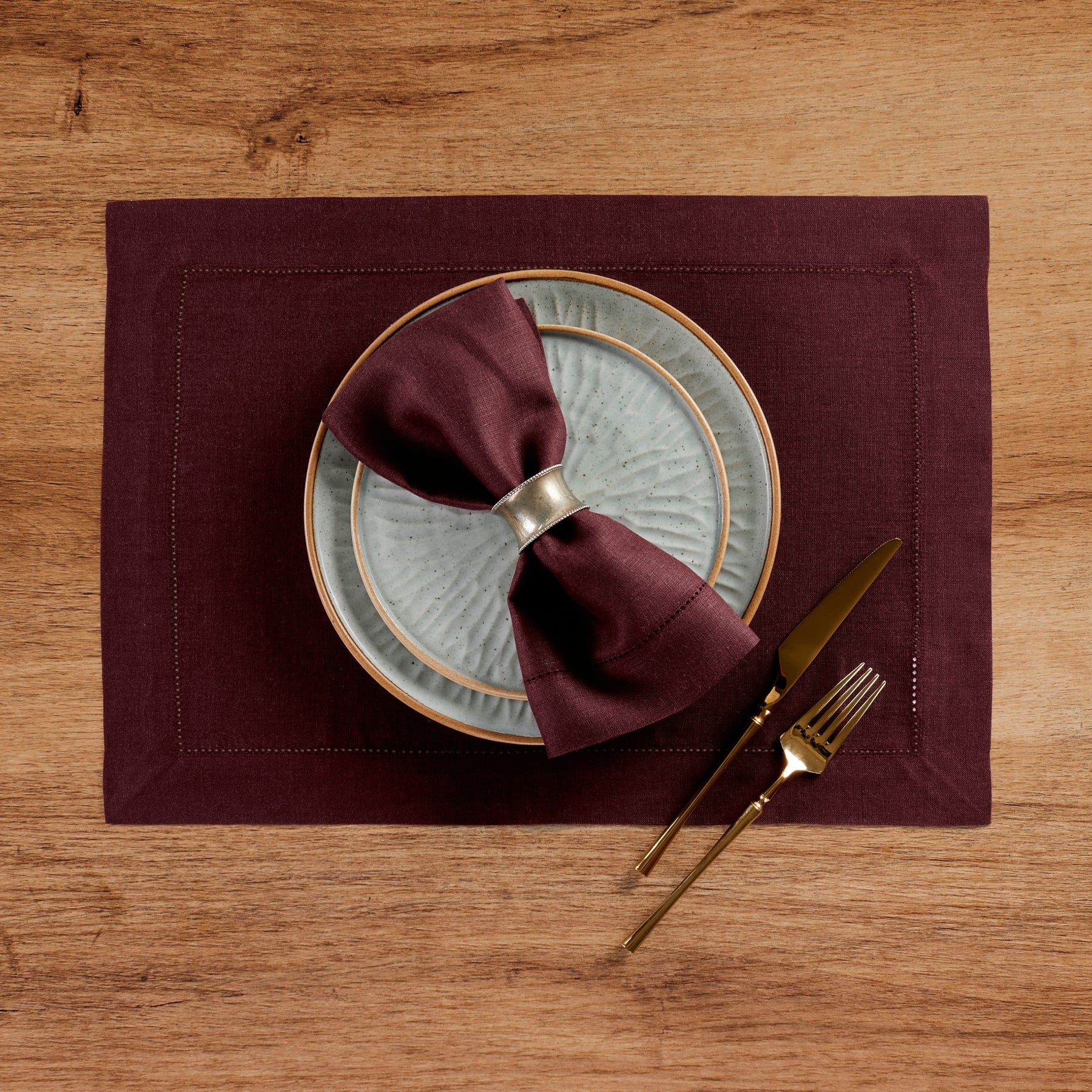 Elegant Classic Hemstitch Placemats Set of 4 - Premium Linen Table Mats for Dining Room Decor - Perfect for Thanksgiving, Christmas Dinner & Formal Entertaining