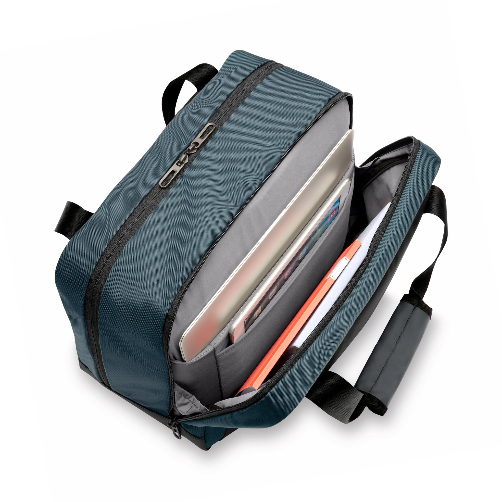 Briggs & Riley ZDX Expandable Cabin Carry-On Luggage - Lightweight Spinner Suitcase for Air Travel, Business Trips & Weekend Getaways