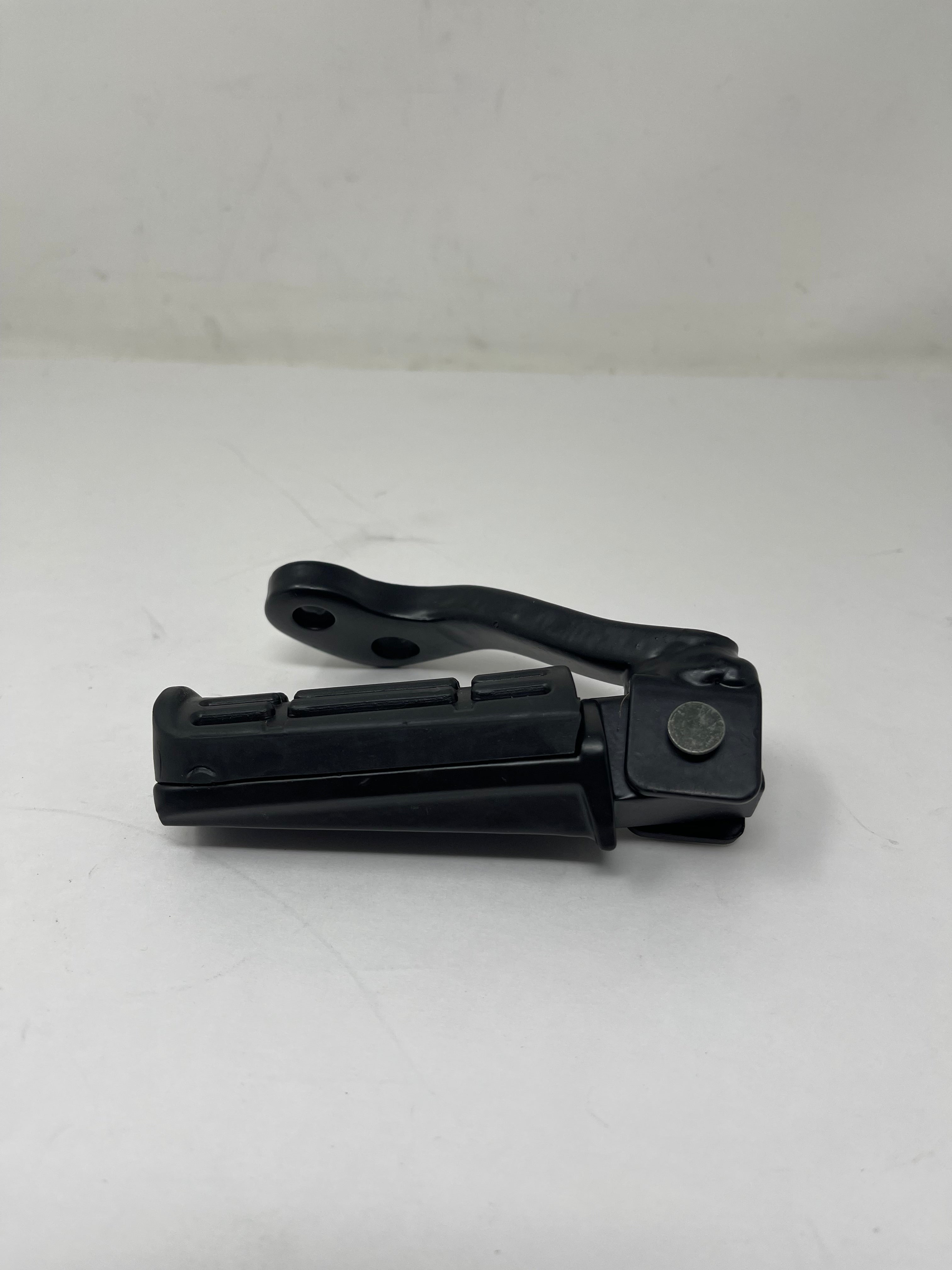 Venom Ghost 250cc Chopper Motorcycle Front Right Footrest - Replacement Part (02050069-2) for Cruiser Bikes | Perfect for Repair & Custom Builds