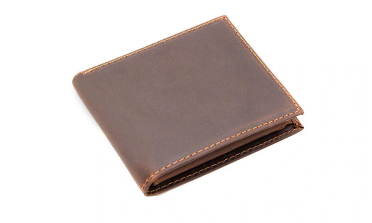 Custom Engraved Grizzly Bear Leather Wallet for Men - Personalized Name Wallet, Valentine's Day Gift for Husband, Birthday Present from Mom to Son - Perfect for Everyday Use & Special Occasions