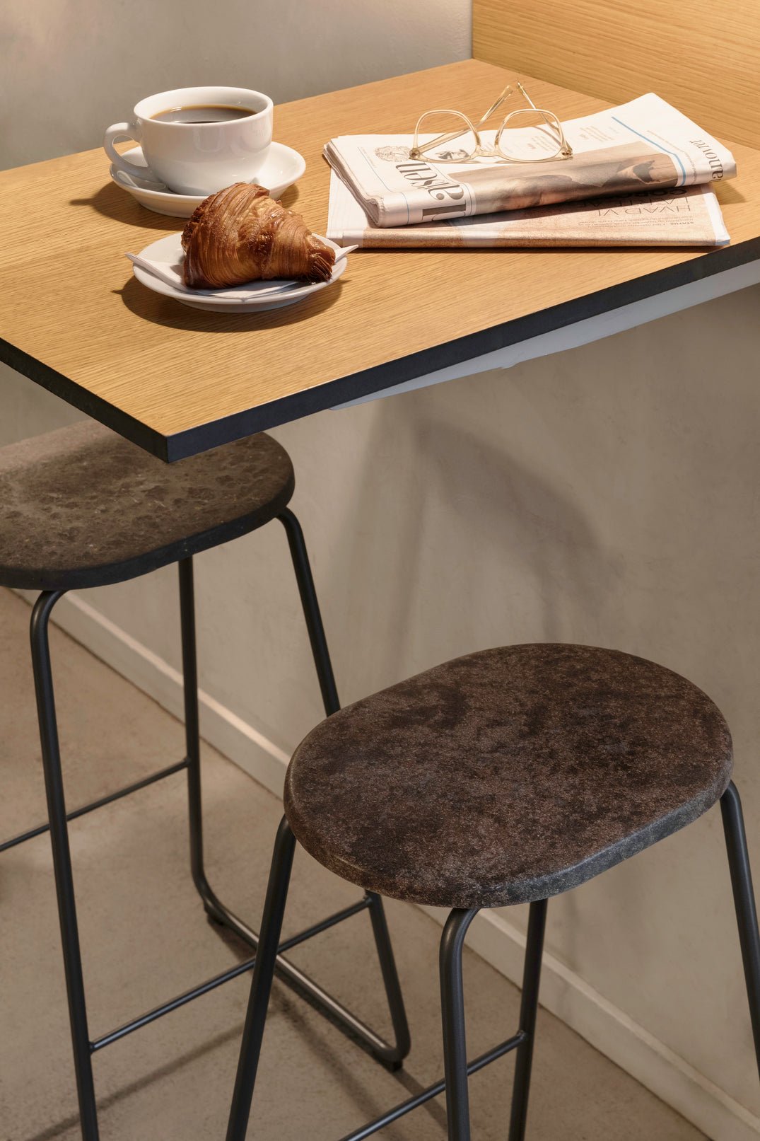 Eco-Friendly Earth Stool by Mater - Sustainable Handmade Wooden Stool for Home, Office & Outdoor Use - Perfect for Living Rooms, Patios & Garden Decor