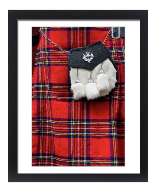 20x16 Framed Scottish Kilt & Purse Photo Print - Edinburgh Scotland Wall Art Decor | Perfect for Home, Office & Gift Giving
