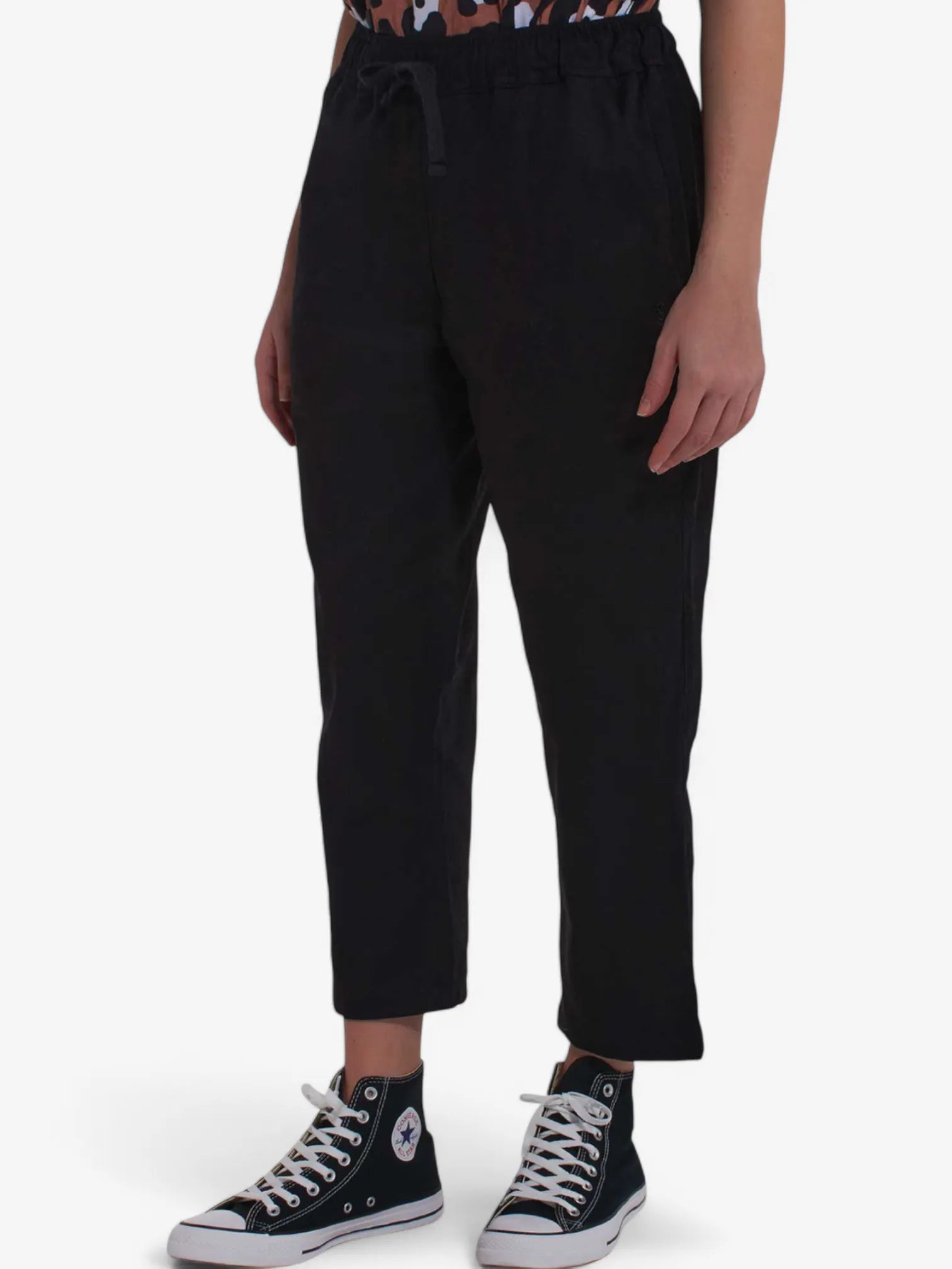 Converse Women's Animal Print Black Pants - Stylish & Comfortable Casual Wear for Everyday Outfits