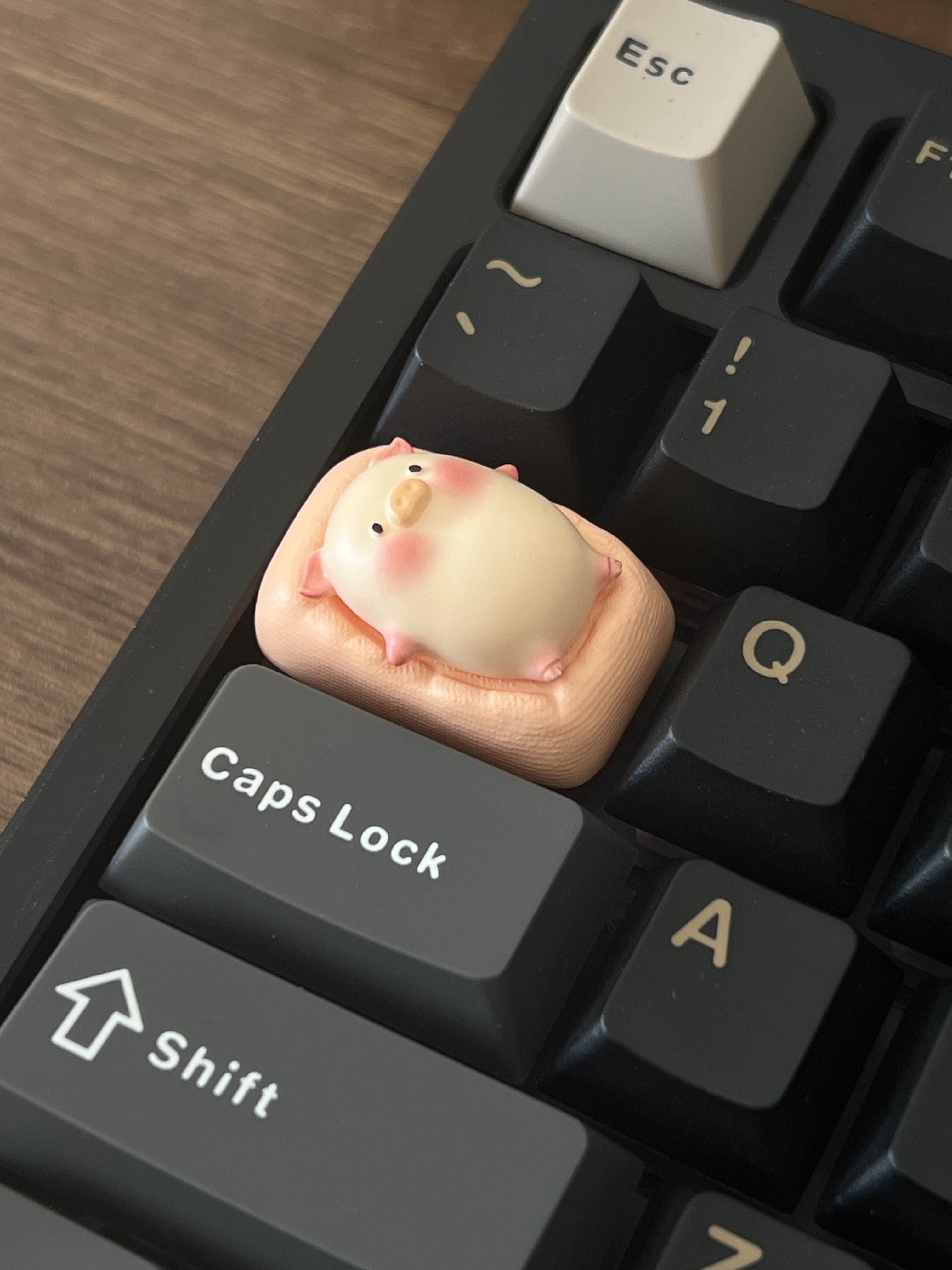 Cute Handmade Resin Pig Keycap for Mechanical Keyboards - Lying Flat Pig Personality Keycap - Perfect for Gaming, Typing & Custom Keyboard Enthusiasts
