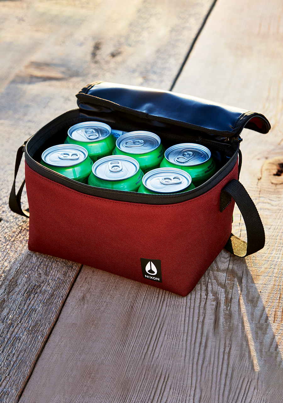 Premium Insulated Siesta Cooler Bag - Maroon Color, Leakproof & Durable for Picnics, Beach Trips & Outdoor Adventures