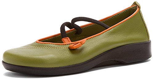 Arcopedico Women's Vitoria Comfortable Lightweight Walking Shoes - Breathable Slip-On Sneakers for Travel, Work & Everyday Wear