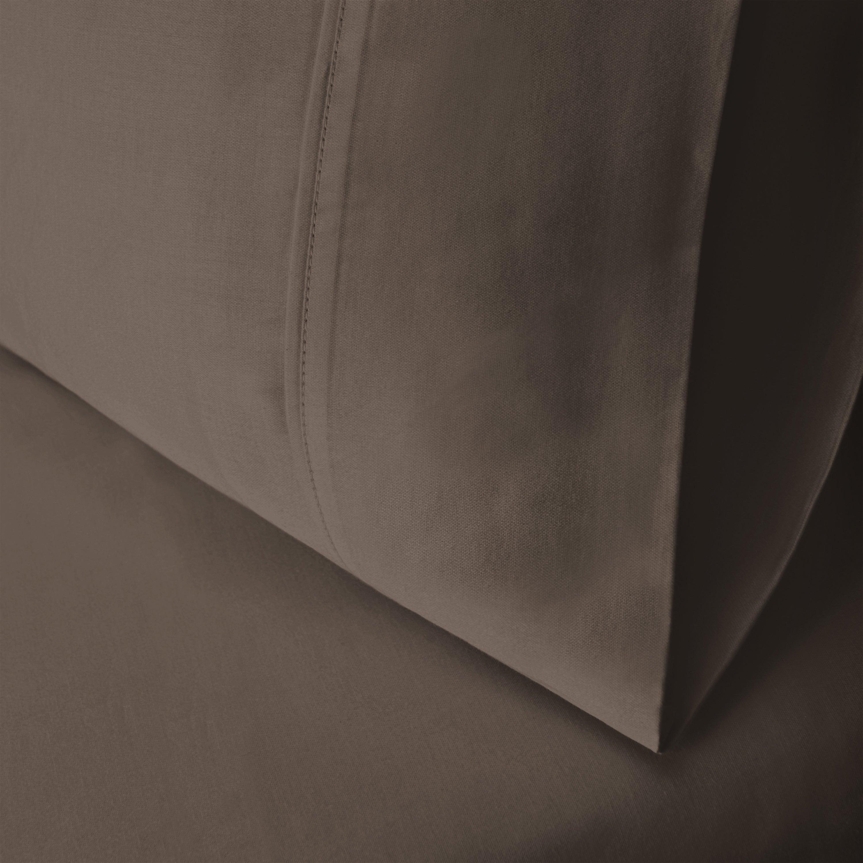 Premium 400 Thread Count Egyptian Cotton Pillowcase Set of 2 - Ultra Soft & Breathable Bedding for Luxury Hotels & Home Use