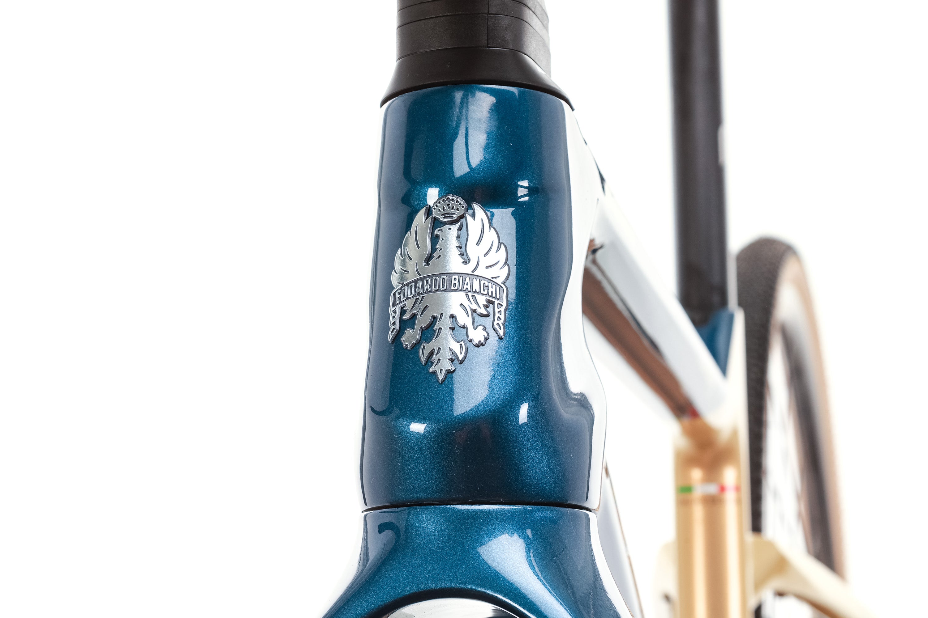 Bianchi Arcadex GRX 810 1X Gravel Bike 2022 - X Small Size | Lightweight Carbon Frame, Shimano GRX Groupset | Perfect for Off-Road Adventures, Commuting & Bikepacking