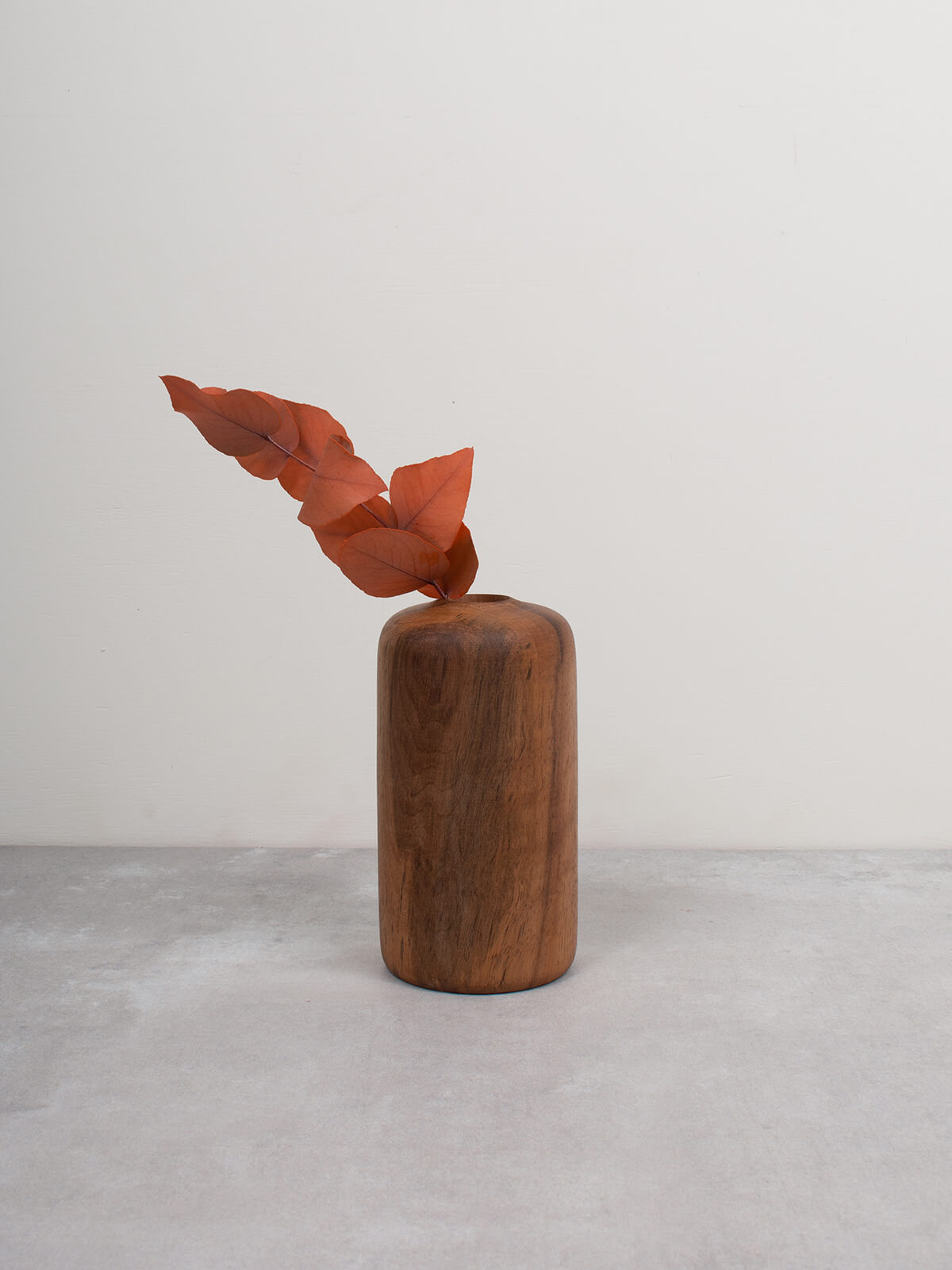 Handmade Walnut Wood Mini Vase - Patti Style Small Decorative Flower Vase for Home, Office Desk, Wedding Centerpiece & Gift Idea