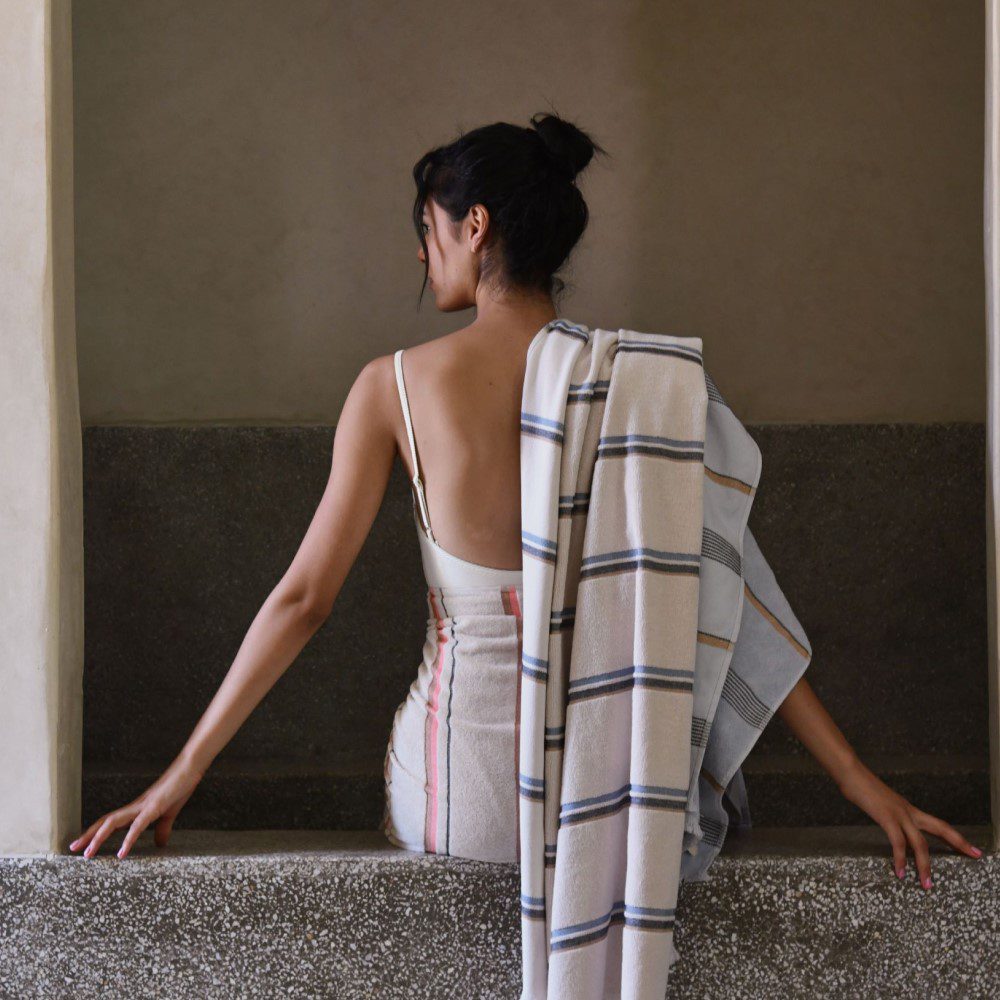 Premium KOBN Beach & Bath Towel - Soft, Absorbent, Quick-Drying - Perfect for Pool, Spa, Travel & Home Use - Ecru Color