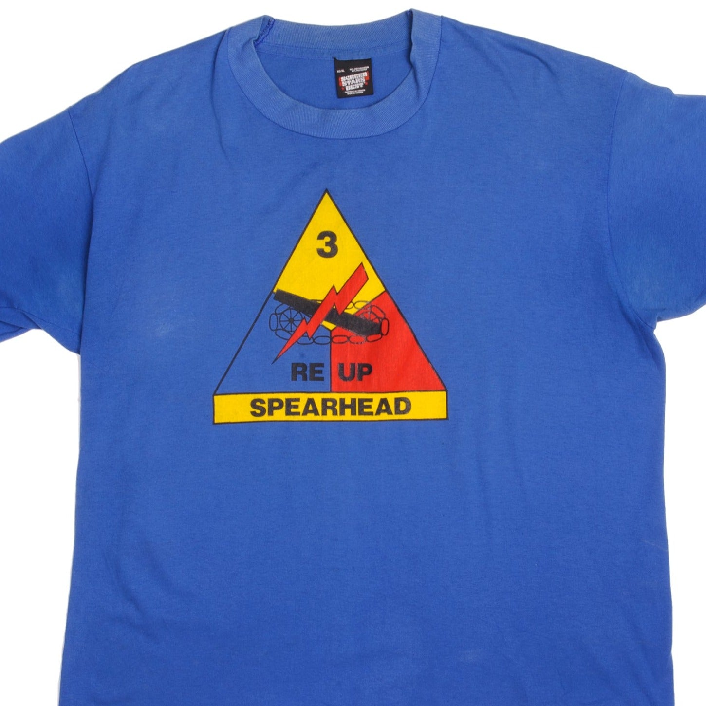 Vintage 3rd Armored Division Spearhead Military T-Shirt - 1990s Retro Army Tee - XL Size - Perfect for Veterans, History Buffs & Casual Wear