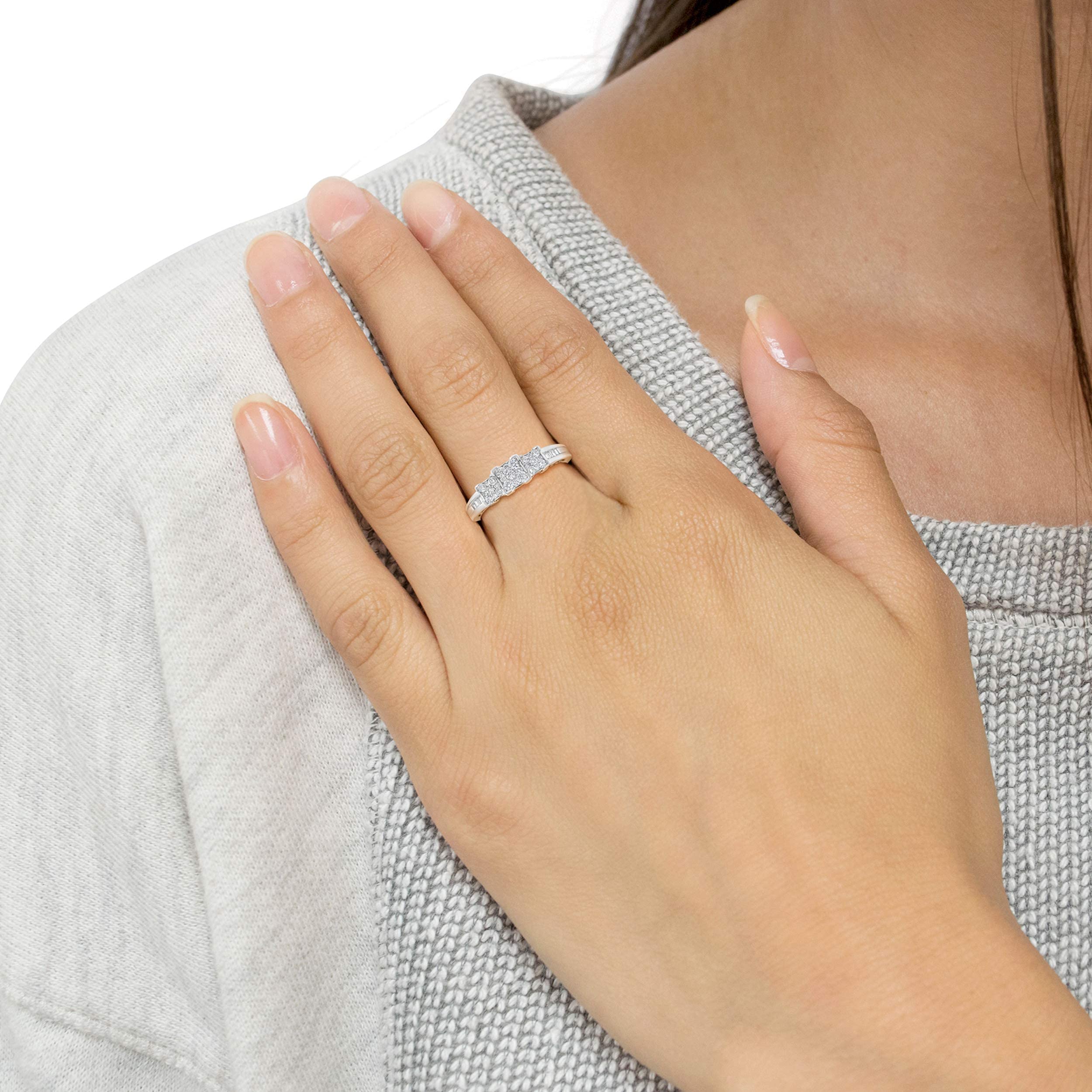 10K White Gold 1/2 Cttw Diamond Engagement Ring - 3 Stone Design with Brilliant & Baguette Cut Diamonds, 3 Clusters & Channel Set Band (H-I Color, SI2-I1 Clarity) - Perfect for Proposals, Weddings & Anniversary Gifts