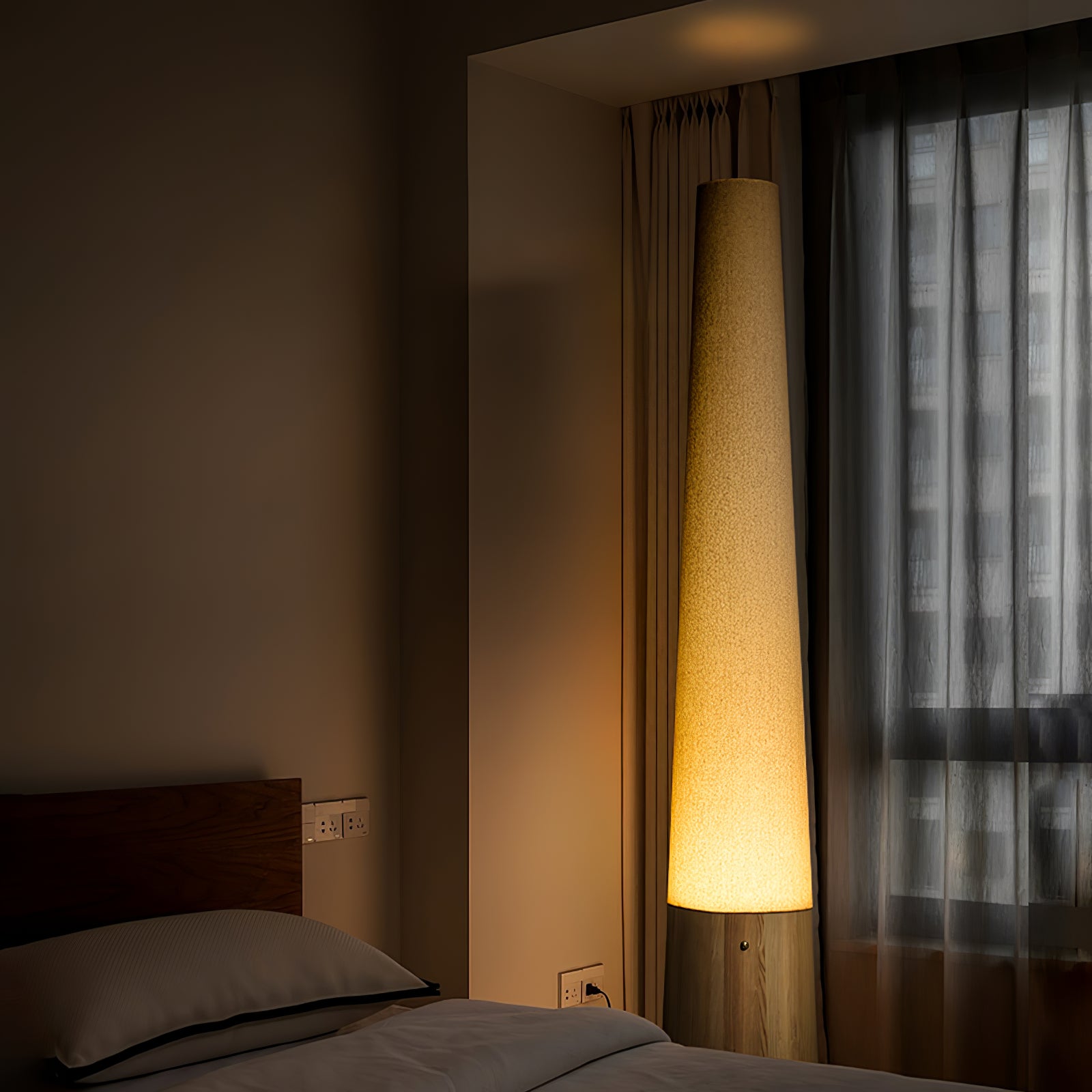 Modern Cone Wooden Floor Lamp - Adjustable Height, Natural Wood Finish for Living Room, Bedroom & Office - Perfect for Reading, Relaxing & Ambient Lighting