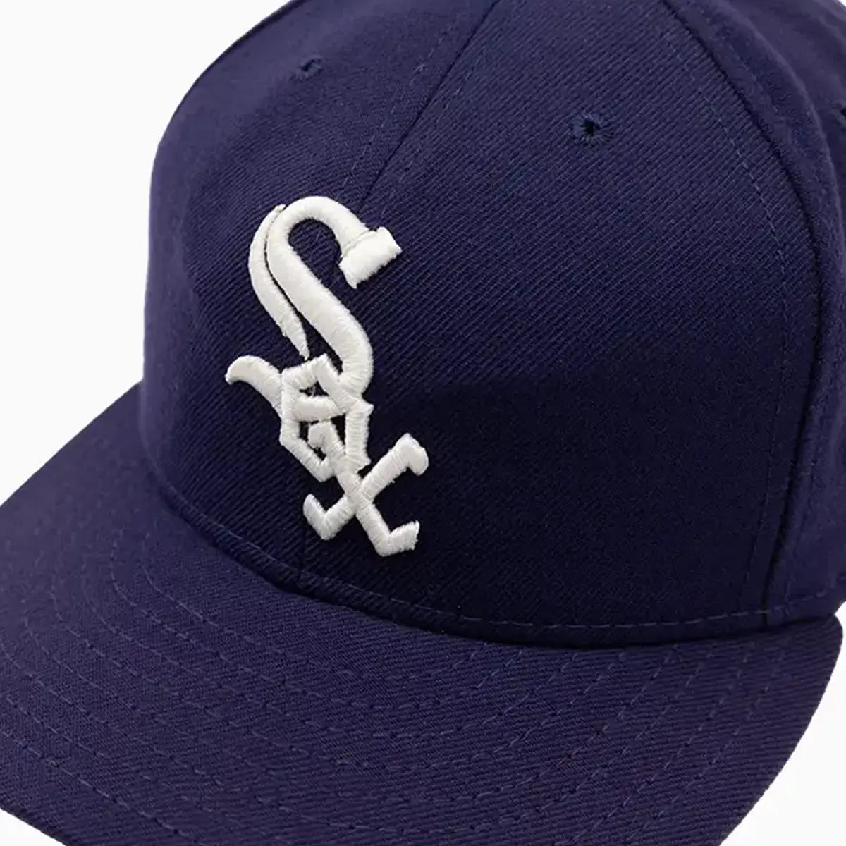 Chicago White Sox MLB 59FIFTY Fitted Baseball Cap - Official Licensed Snapback Hat for Men & Women - Perfect for Games, Sports Fan Gifts & Streetwear Fashion