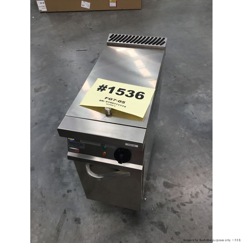 Fagor 700 Series Natural Gas Deep Fat Fryer FG7 05 NSW1536 - Commercial Restaurant & Home Kitchen Use for Perfect Fried Chicken, French Fries & More