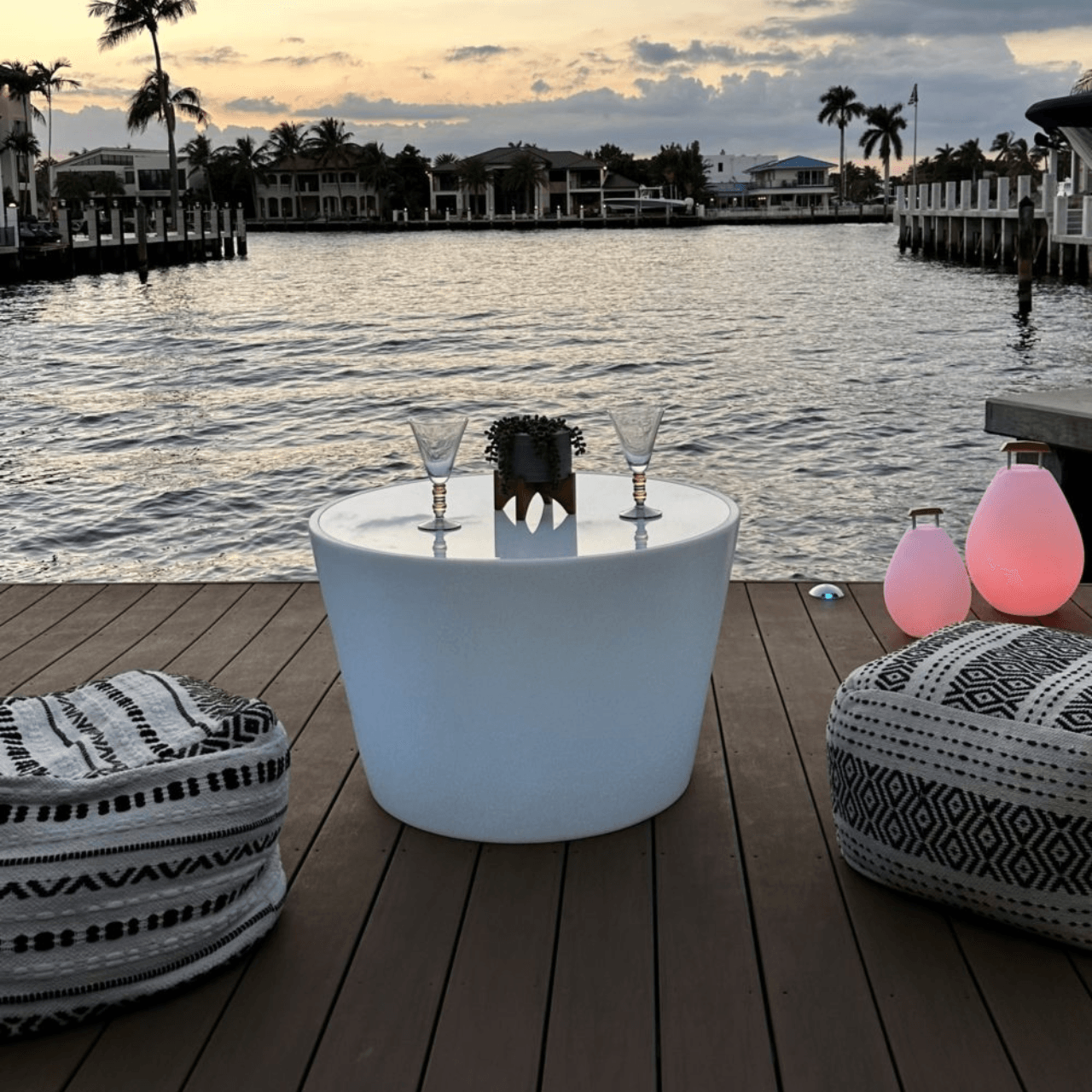 Modern LED Coffee Table with Adjustable Brightness - Stylish Bass Design for Living Room, Bedroom & Office - Perfect for Relaxing, Entertaining & Home Decor