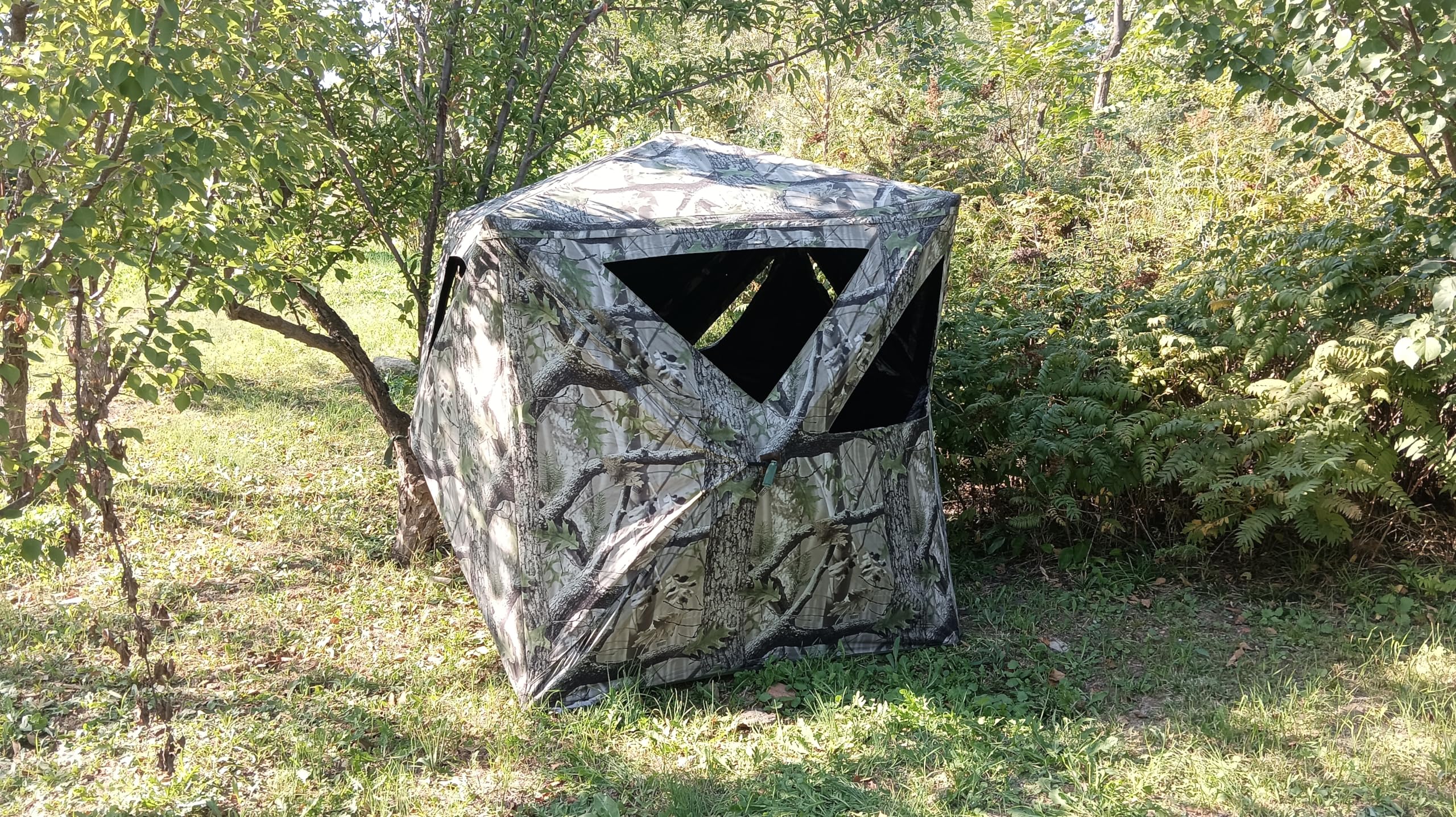 Silent Hunting Ground Hub Blind for Deer Hunting - Portable Camouflage Hunting Blind Tent for Rangers & Outdoor Enthusiasts - Perfect for Wildlife Observation, Bow Hunting & Field Photography