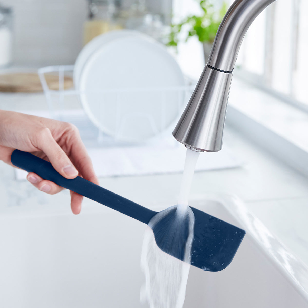 Premium Platinum Silicone Spatula - Heat Resistant, Non-Stick Kitchen Utensil for Baking & Cooking (Navy Blue) - Perfect for Mixing, Flipping & Serving in Oven, Stovetop & Nonstick Pans