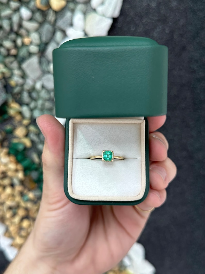 0.96tcw 14K Gold Natural Asscher Cut Emerald & Diamond Halo Engagement Ring for Women - Perfect for Wedding, Proposal & Anniversary Gifts
