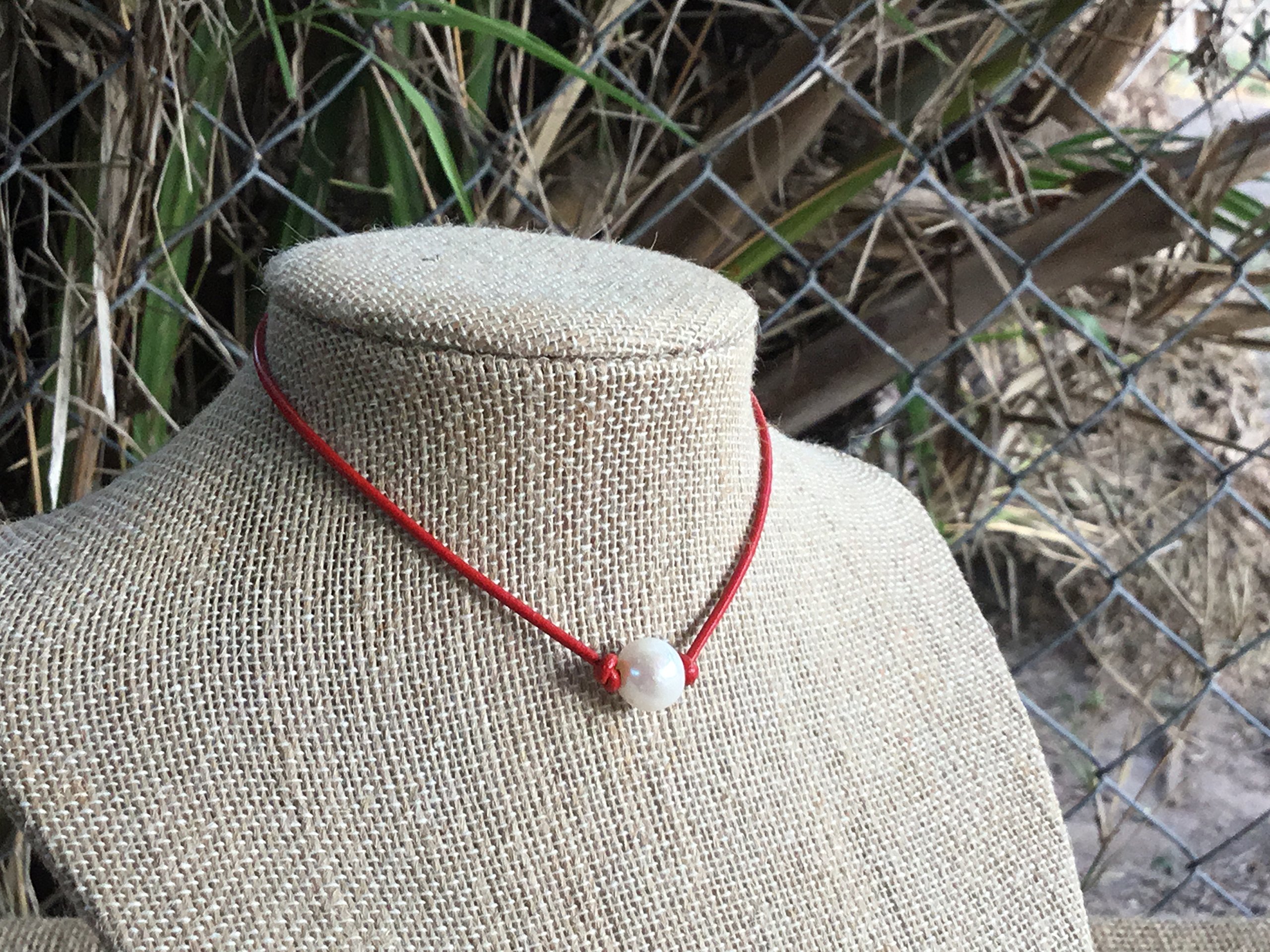 Genuine Leather Pearl Choker Necklace for Women - Elegant Leather Cord with Pearls - Perfect for Weddings, Parties & Everyday Fashion Accessories