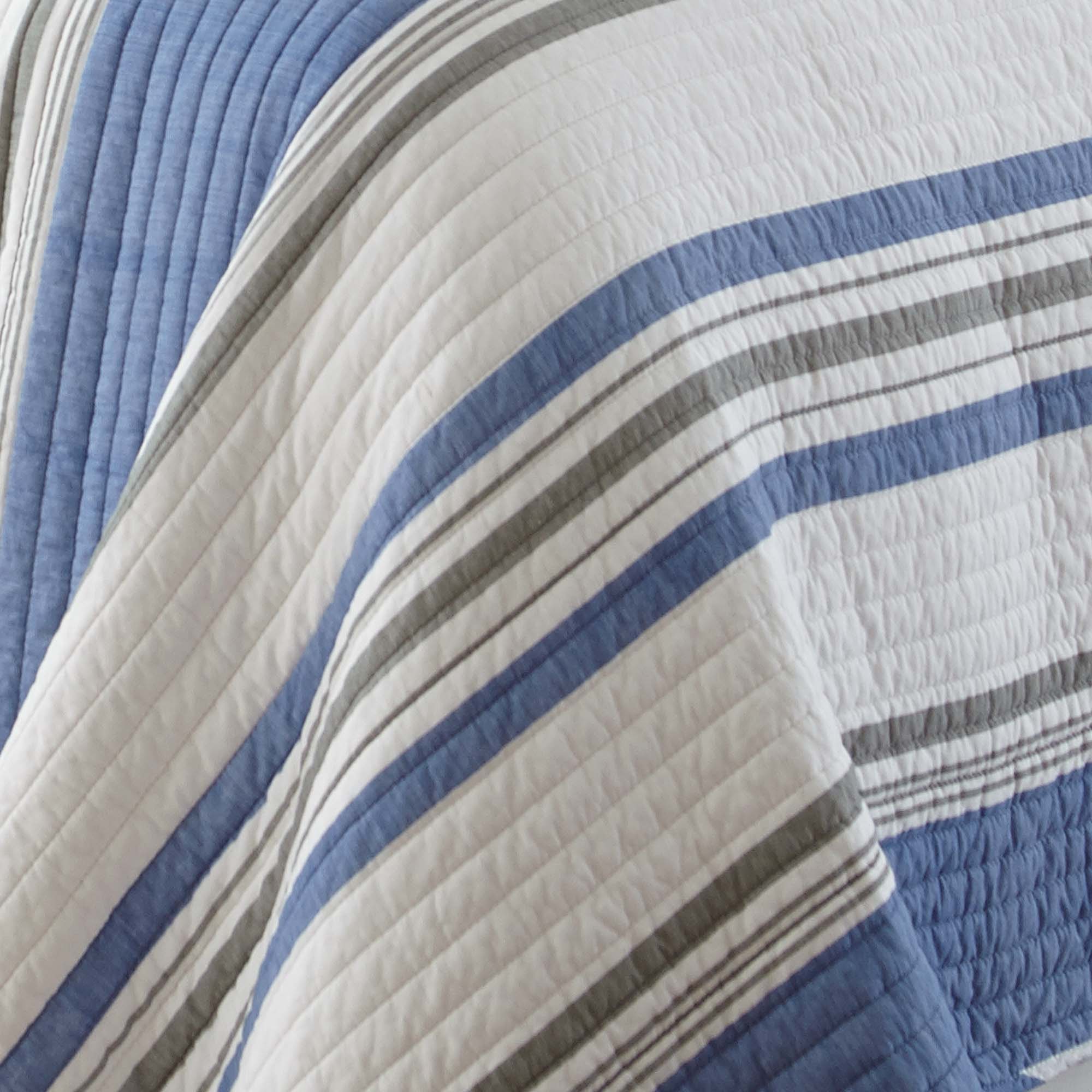 St Bart Stripe Quilt Set - Queen Size Coastal Blue & White Striped Bedding - Soft Breathable Cotton Quilt Cover for Beach House, Guest Room & Coastal Decor