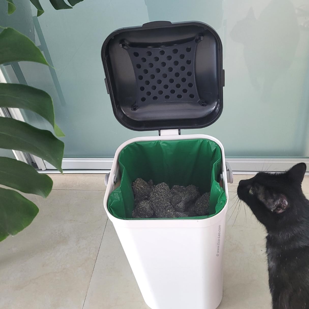 EcoLeo Compatible Liner Bags for Pet Waste Pail - 15 Count Bamboo Charcoal Deodorizer Bags | Odor Control & Eco-Friendly Dog Poop Bags for Home & Outdoor Use