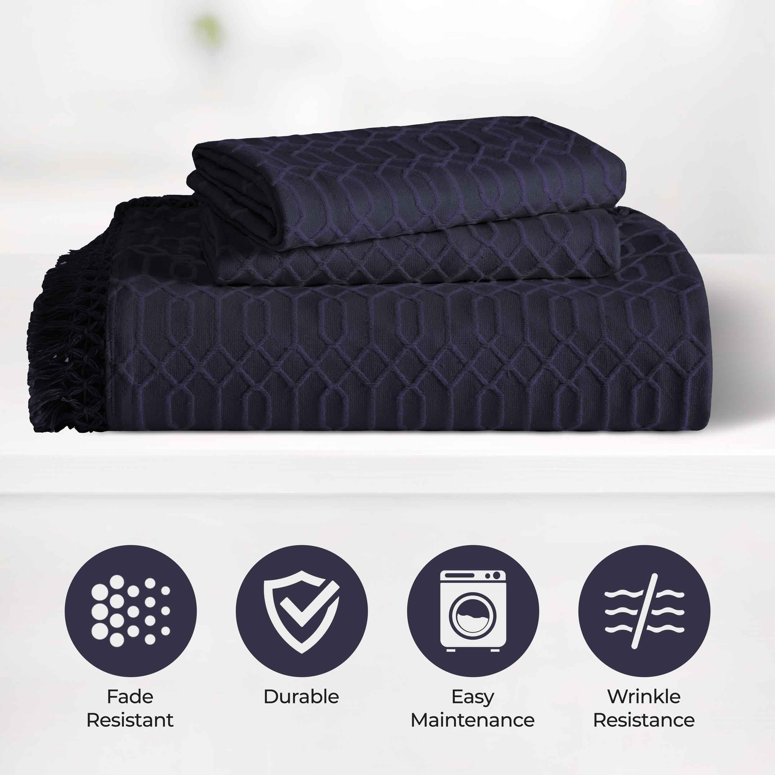Remi Cotton Blend Jacquard Woven Geometric Fringe Bedspread Set - Queen Size Luxury Bed Cover for Modern Bedroom Decor | Perfect for Master Bedroom, Guest Room & Dorm