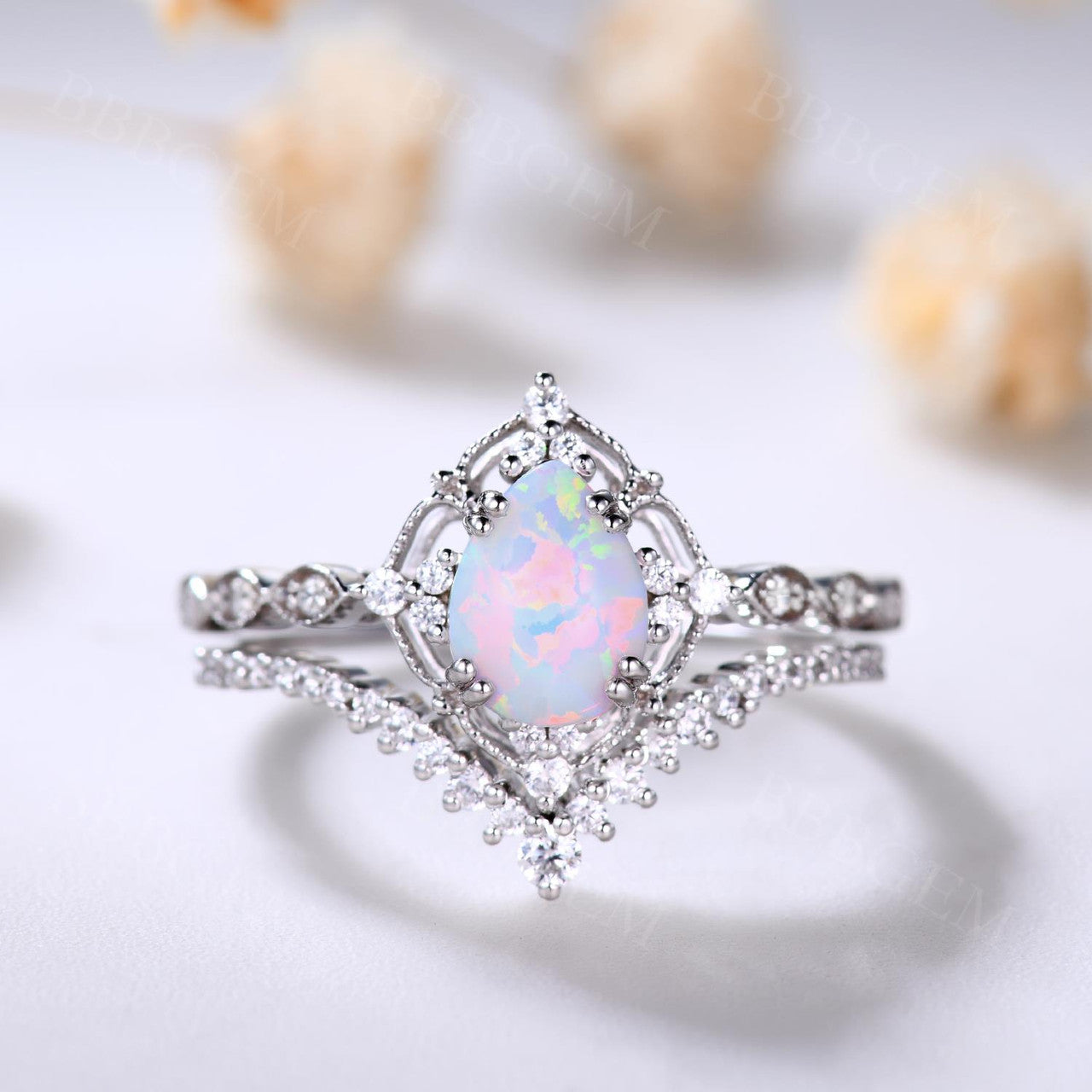 Vintage White Opal Engagement Ring Set - 14K Rose Gold Wedding Band for Women, Bridal Anniversary Jewelry Gift (Perfect for Proposals, Weddings & Romantic Occasions)