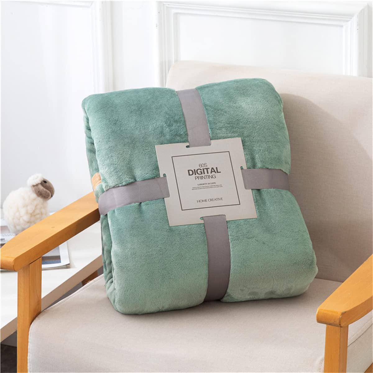 Soft & Warm Flannel Plush Fleece Blankets - Twin, Full, Queen Size Cozy Bed Blankets & Throws for Bedroom, Couch, Living Room - Fashion Green (39x59 inches) - Perfect for Winter Nights, Movie Time & Home Decor