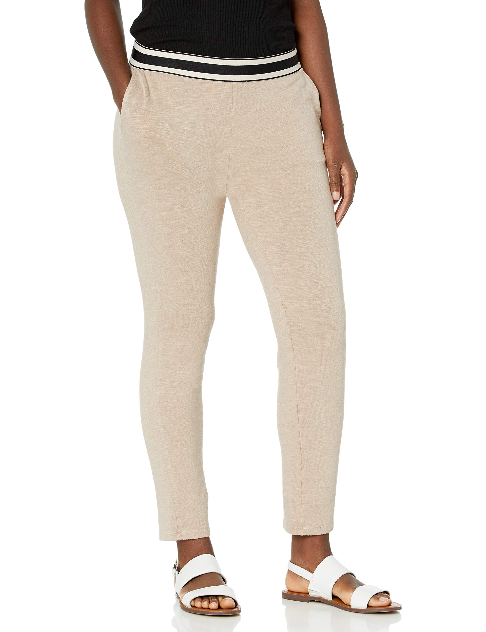Monrow Women's Jogger Sweatpants - Soft Fleece Lounge Pants with Pockets for Yoga, Running & Home Comfort (Black, Medium)