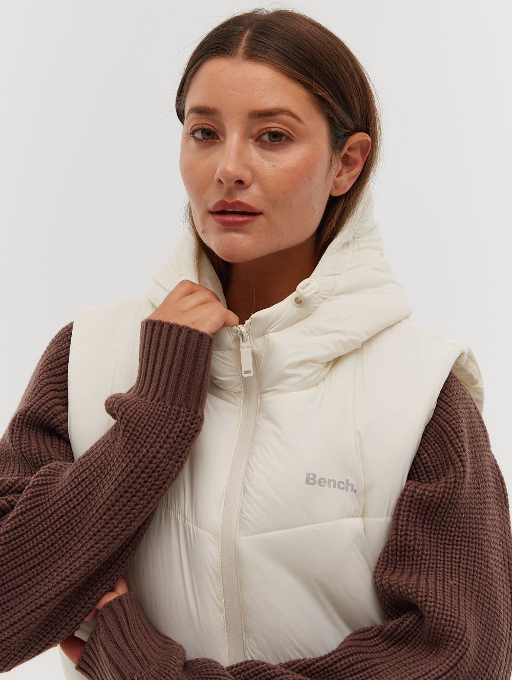 Illy Women's Longline Chevron Puffer Vest - Lightweight Quilted Down Alternative Jacket for Outdoor Hiking, Camping & Winter Fashion