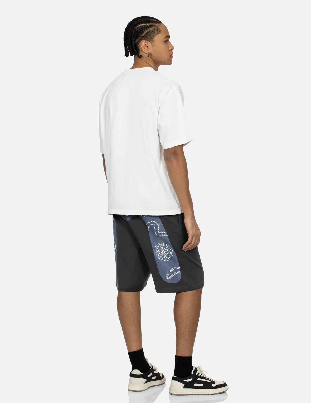 Foam Line Kamon & Seagull Daicock Print Loose Fit Sweat Shorts - Comfortable Casual Wear for Beach, Gym & Summer Outings