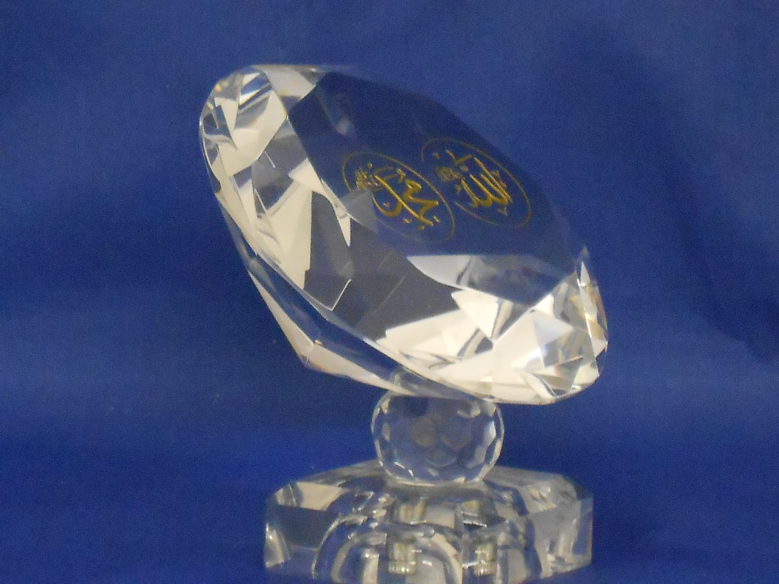 Sparkling Crystal Diamond LED Light for Home Decor - Perfect for Bedroom, Living Room, Wedding & Party Decoration