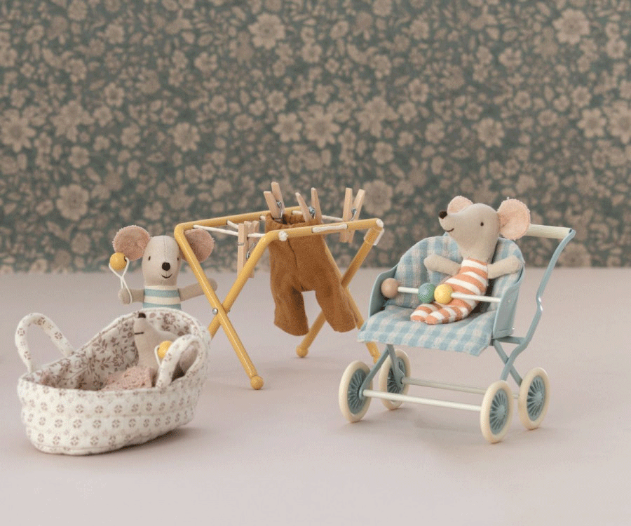Maileg Mini Mouse Drying Rack - Small Dish Rack for Tiny Dishes & Utensils | Perfect for Dollhouses, Play Kitchens & Kids Pretend Play