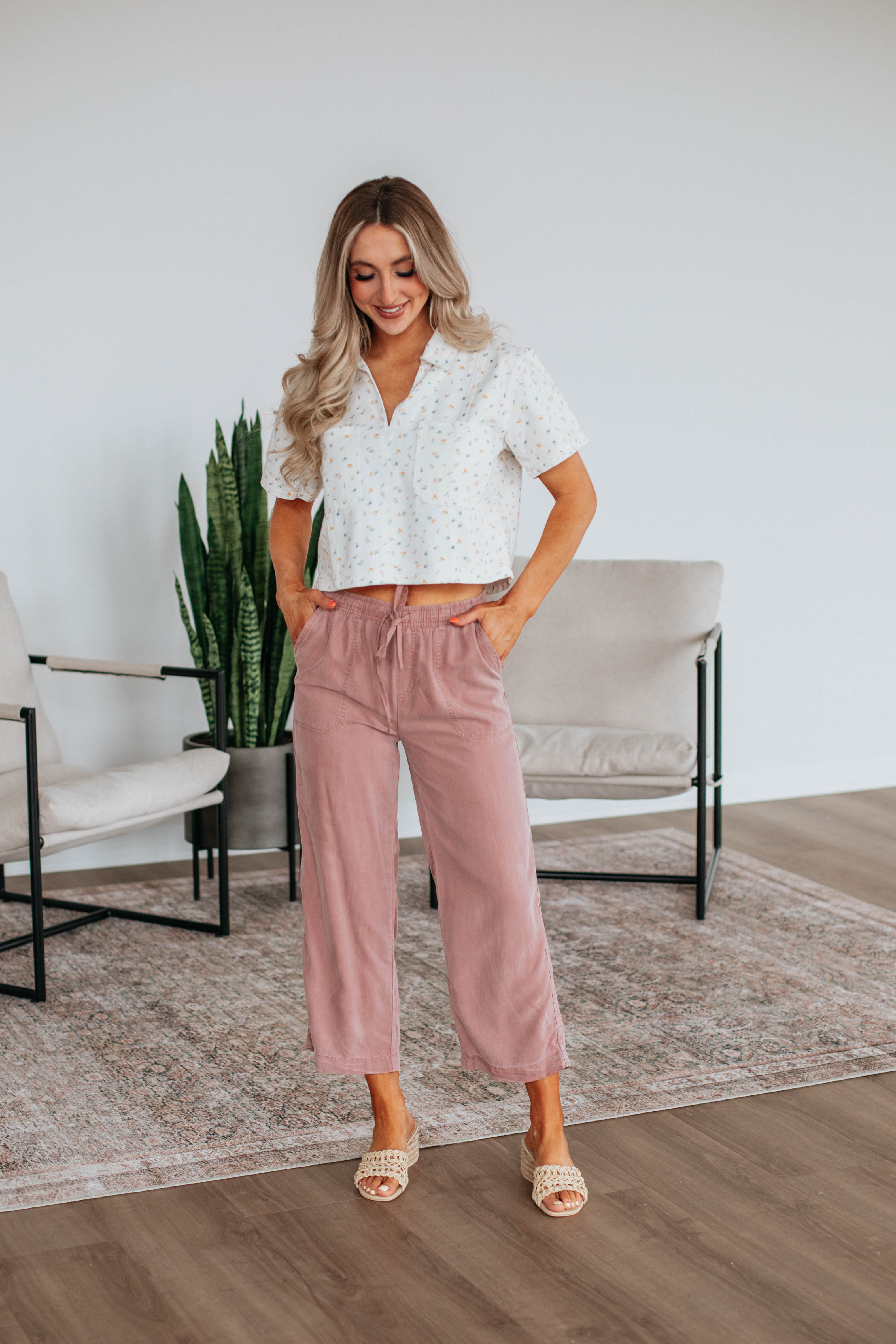 Duncan Casual Pants for Women - Soft Mauve Trousers with Comfortable Elastic Waist | Perfect for Work, Travel & Everyday Wear