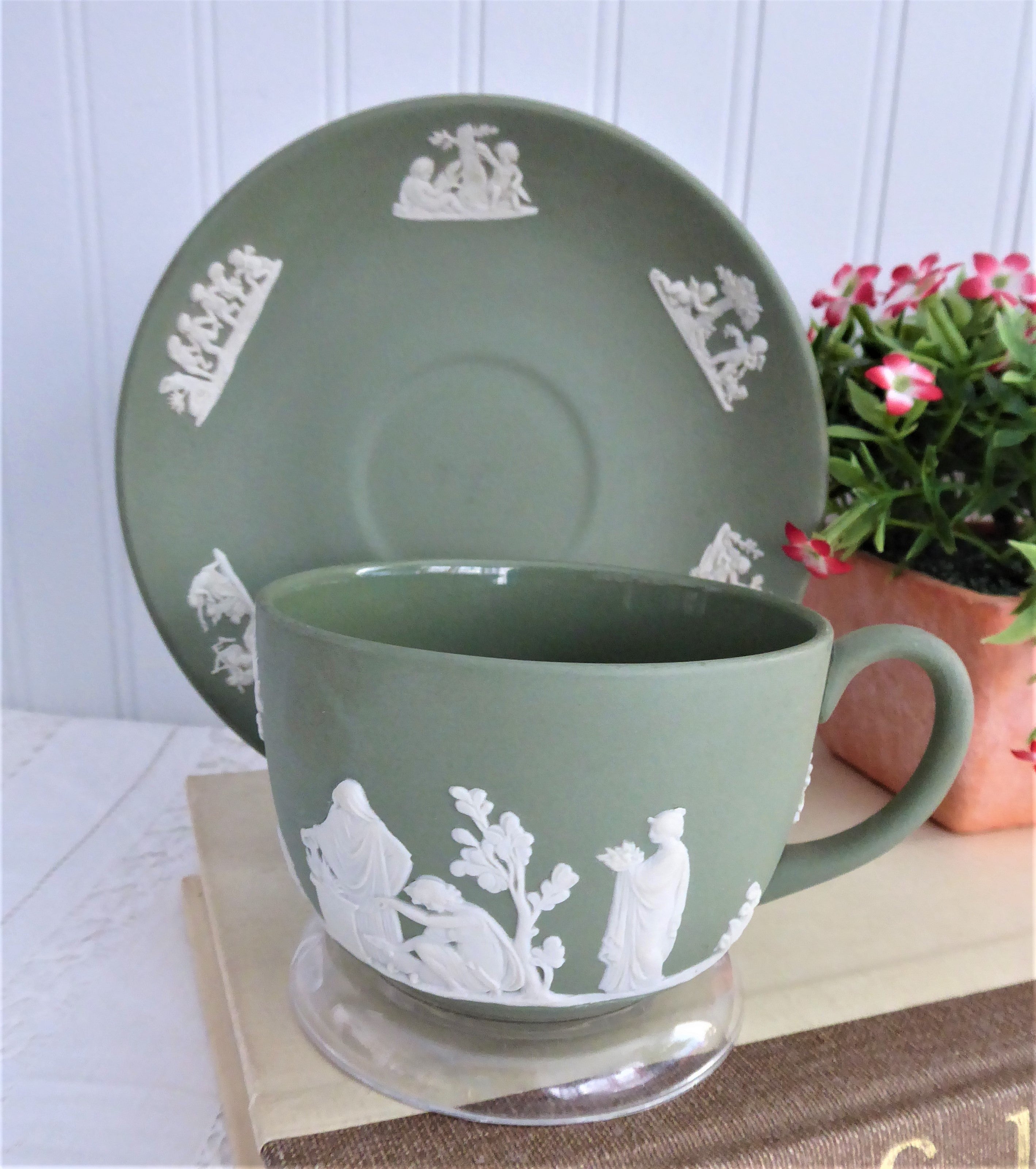 Vintage Wedgwood Green Jasperware Cup and Saucer Set with Cherub Sacrifice Figures - Made in England 1970s - Perfect for Tea Time, Collectible Display, and Wedgwood Enthusiasts