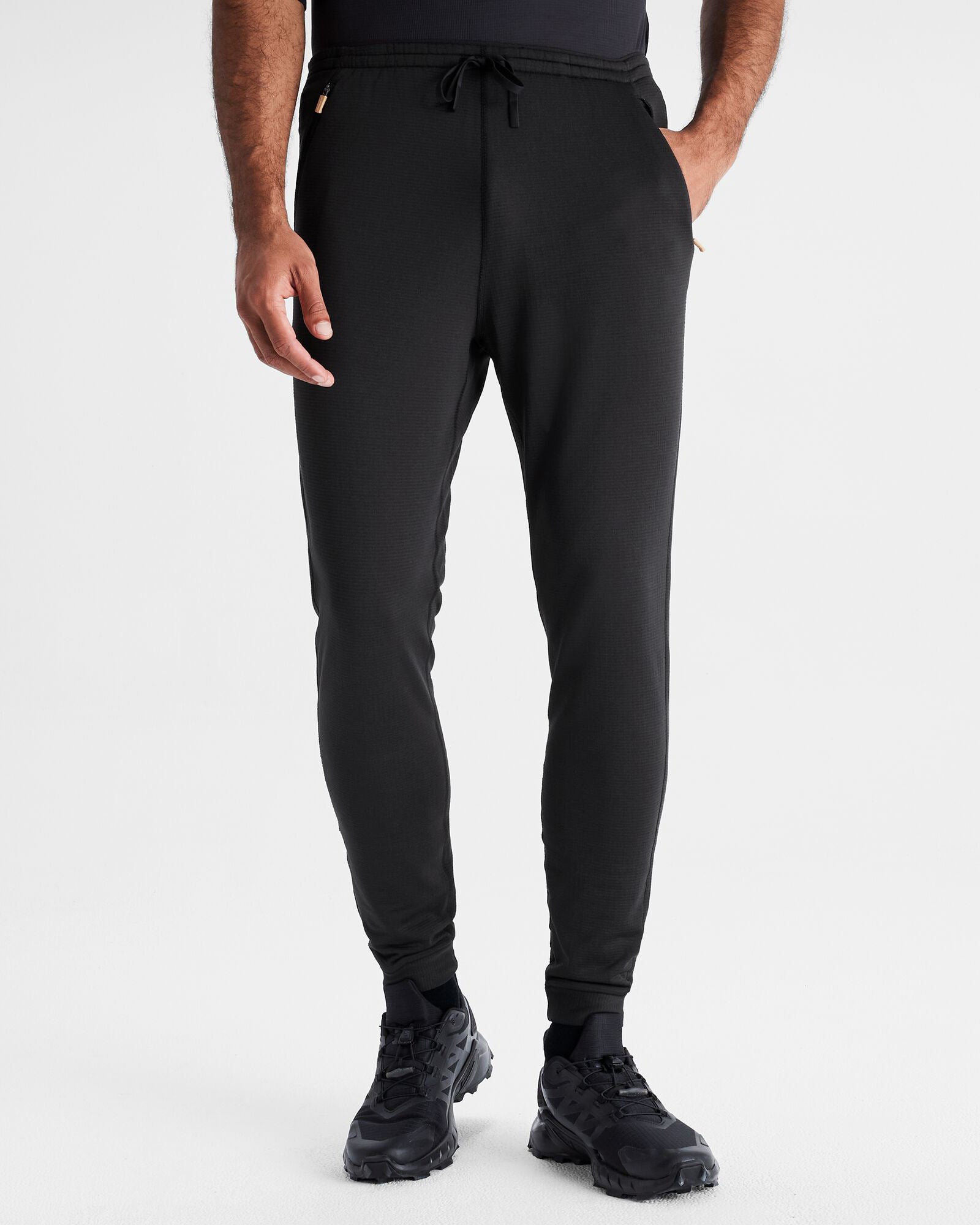 Men's Seeker Fleece Jogger Pants - Soft Comfortable Athletic Lounge Pants for Men, Black Stingray - Perfect for Running, Gym Workouts & Casual Wear