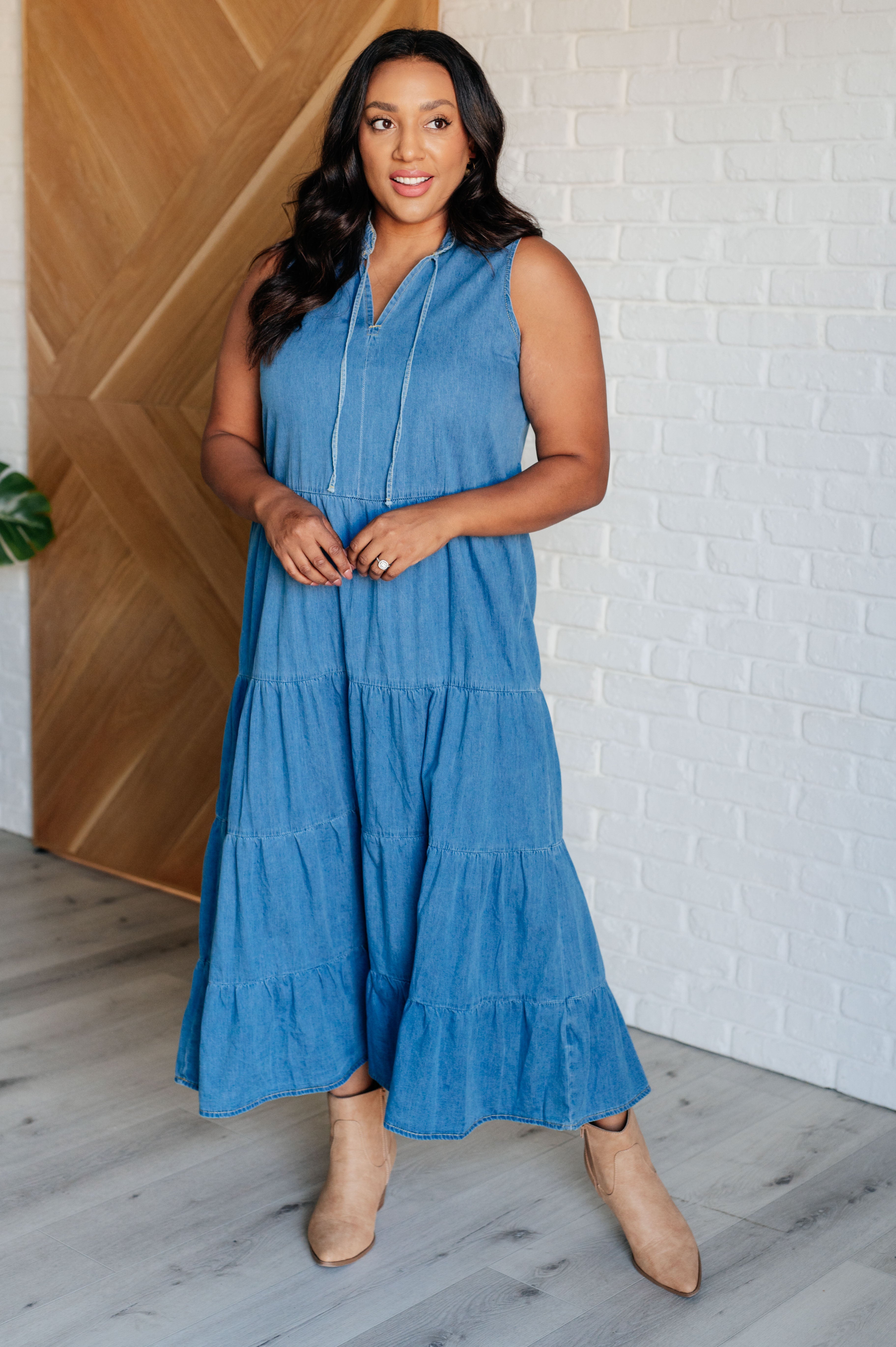 Perfect Choice Women's Denim Maxi Dress - Long Sleeve Flowy Boho Style for Casual Outings & Summer Vacations