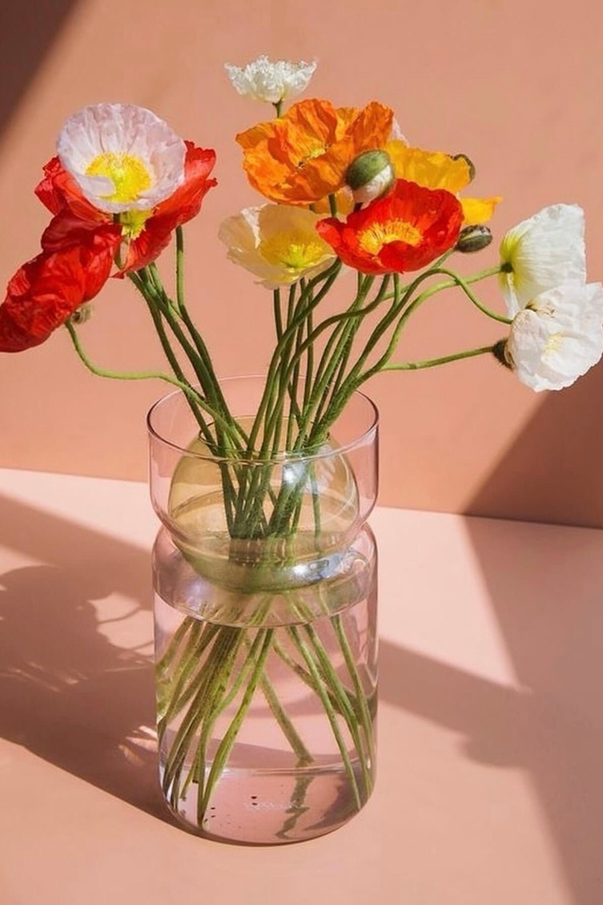 Stylish 22cm Pink and Green Balance Vase - Perfect for Home Decor, Floral Arrangements, and Wedding Centerpieces
