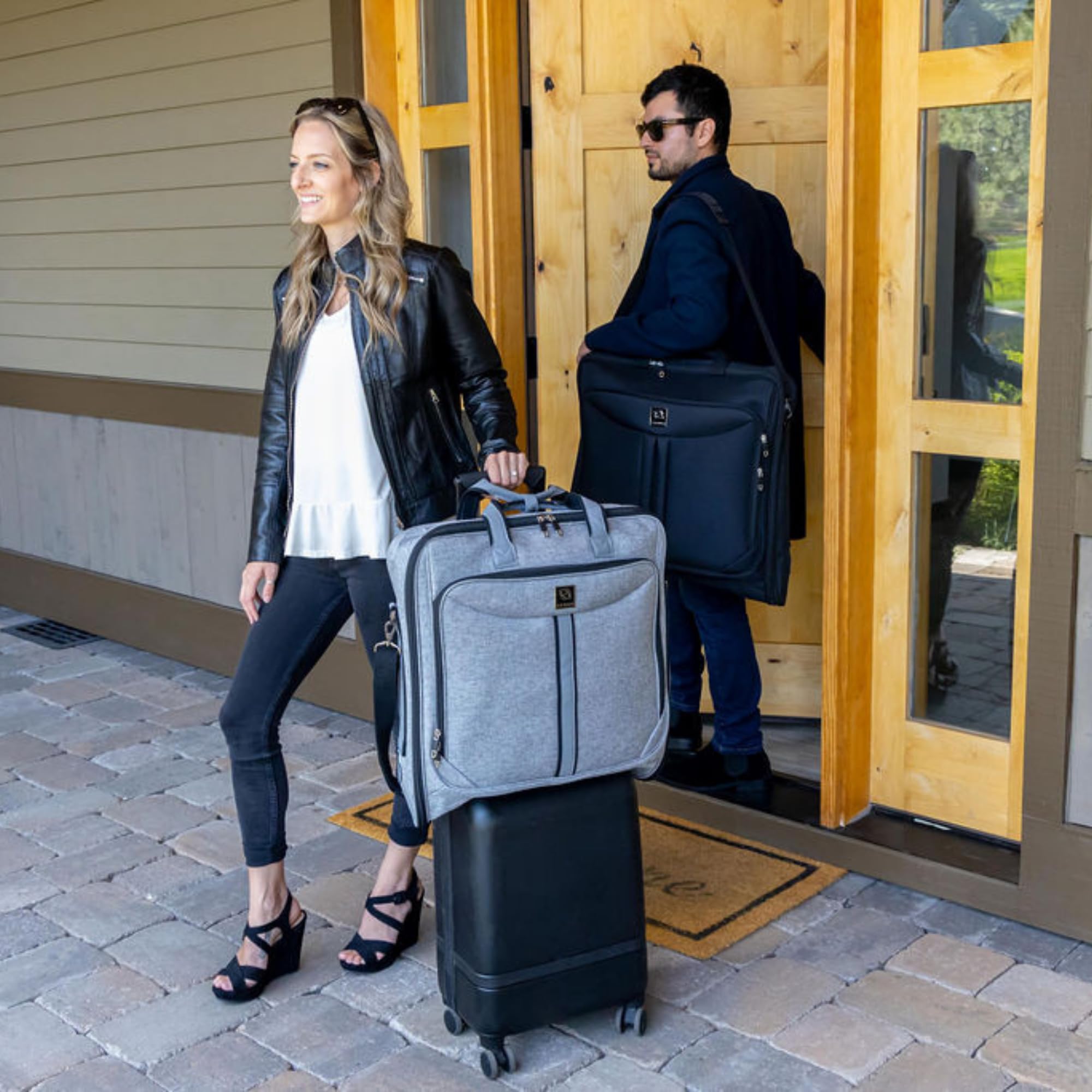 Premium Suit Carry-On Garment Bag for Travel & Business - Durable Shoulder Strap & Wrinkle-Free Design - Perfect for Airplane, Wedding, Interview & Formal Occasions