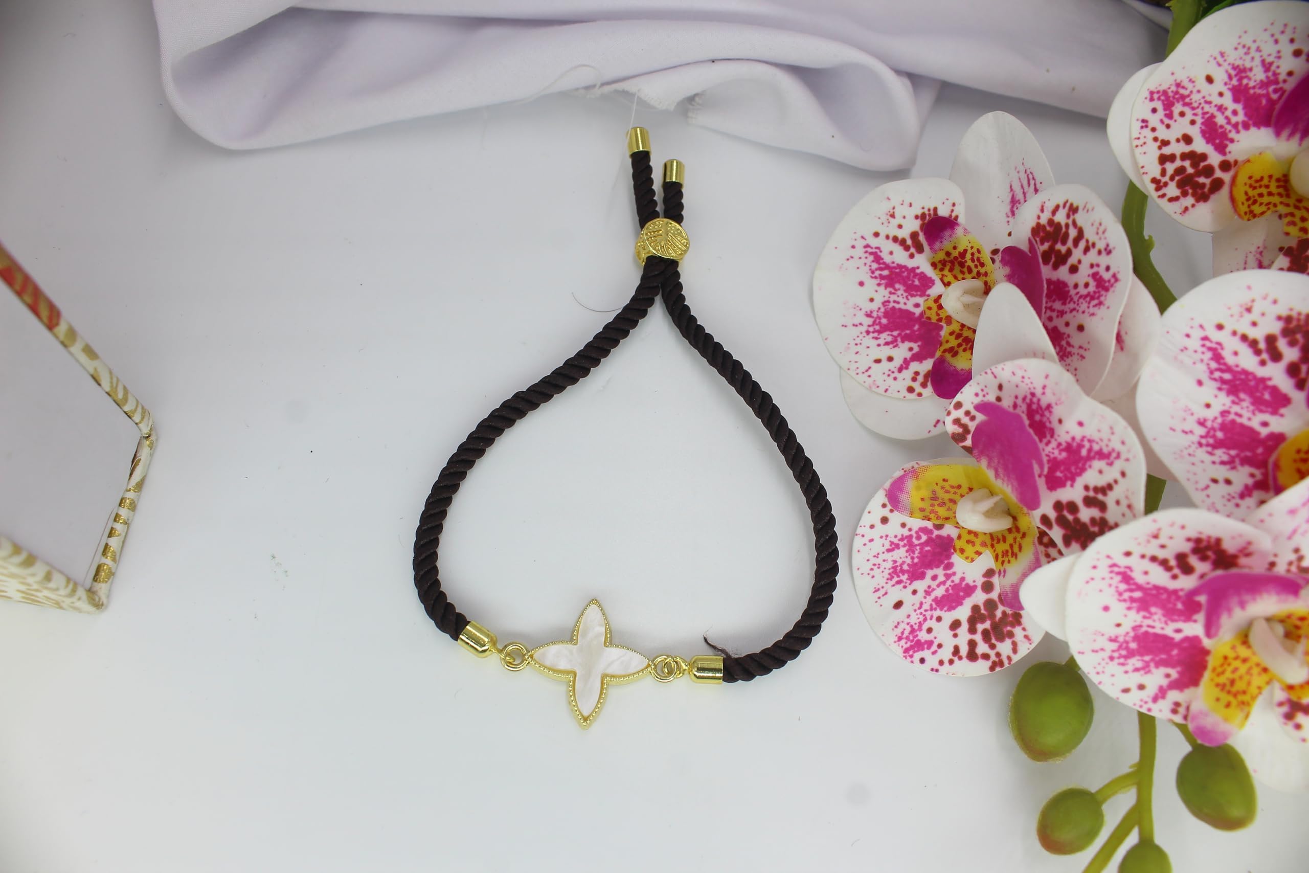 Artificial Tree Black & White Flower Bracelet for Women & Girls - Elegant Fashion Jewelry Gift for Parties, Weddings & Everyday Wear (AT GIRLS BRCT 066)