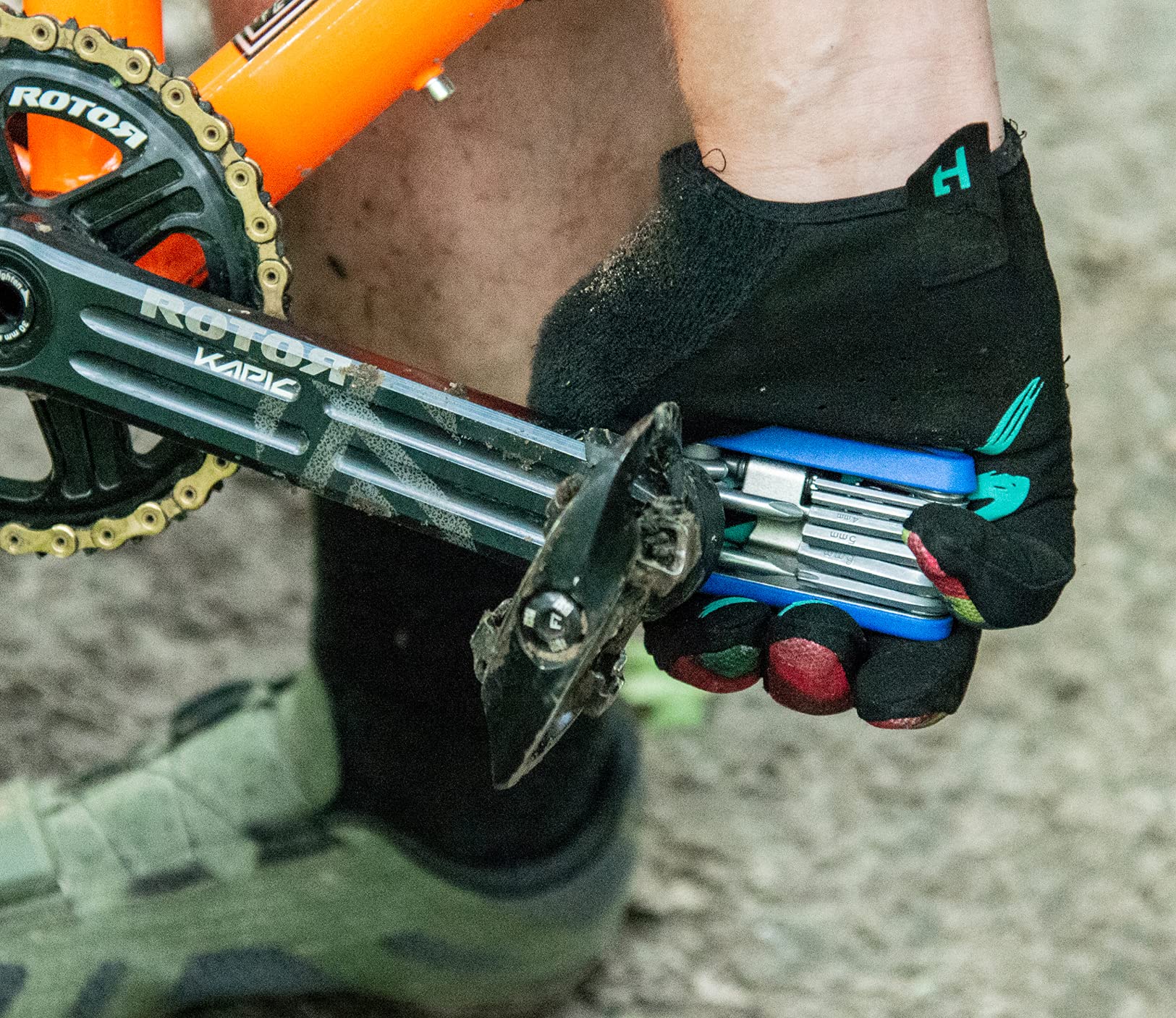 Park Tool MTB Mini Bike Multi-Tool - Compact & Lightweight for Mountain Bikes - Unisex Adult Cycling Repair Kit - Blue - Perfect for Trailside Repairs & Emergency Fixes
