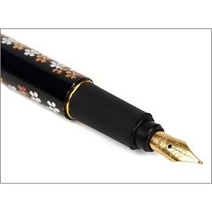 Premium Yamanaka Lacquerware Fountain Pen - Handcrafted Maki-e Urushi Lacquer with Mt.Fuji & Cherry Blossom Design - Luxury Writing Instrument for Gifts, Collectors & Calligraphy Enthusiasts