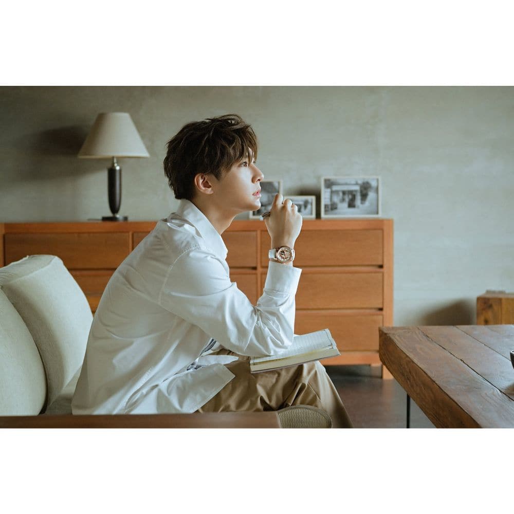 ARIES GOLD x AARON YAN G 9005 Limited Edition AAYAN1120 RG WRG W Luxury Watch - Perfect for Special Occasions, Gifts & Collectors