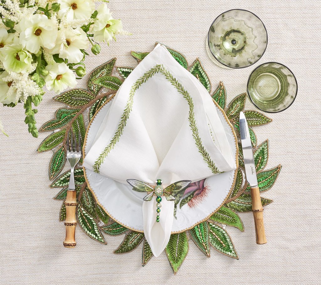 Elegant Green Dragonfly Napkin Rings Set of 4 - Perfect for Wedding, Party & Holiday Table Decor - Gift Box Included