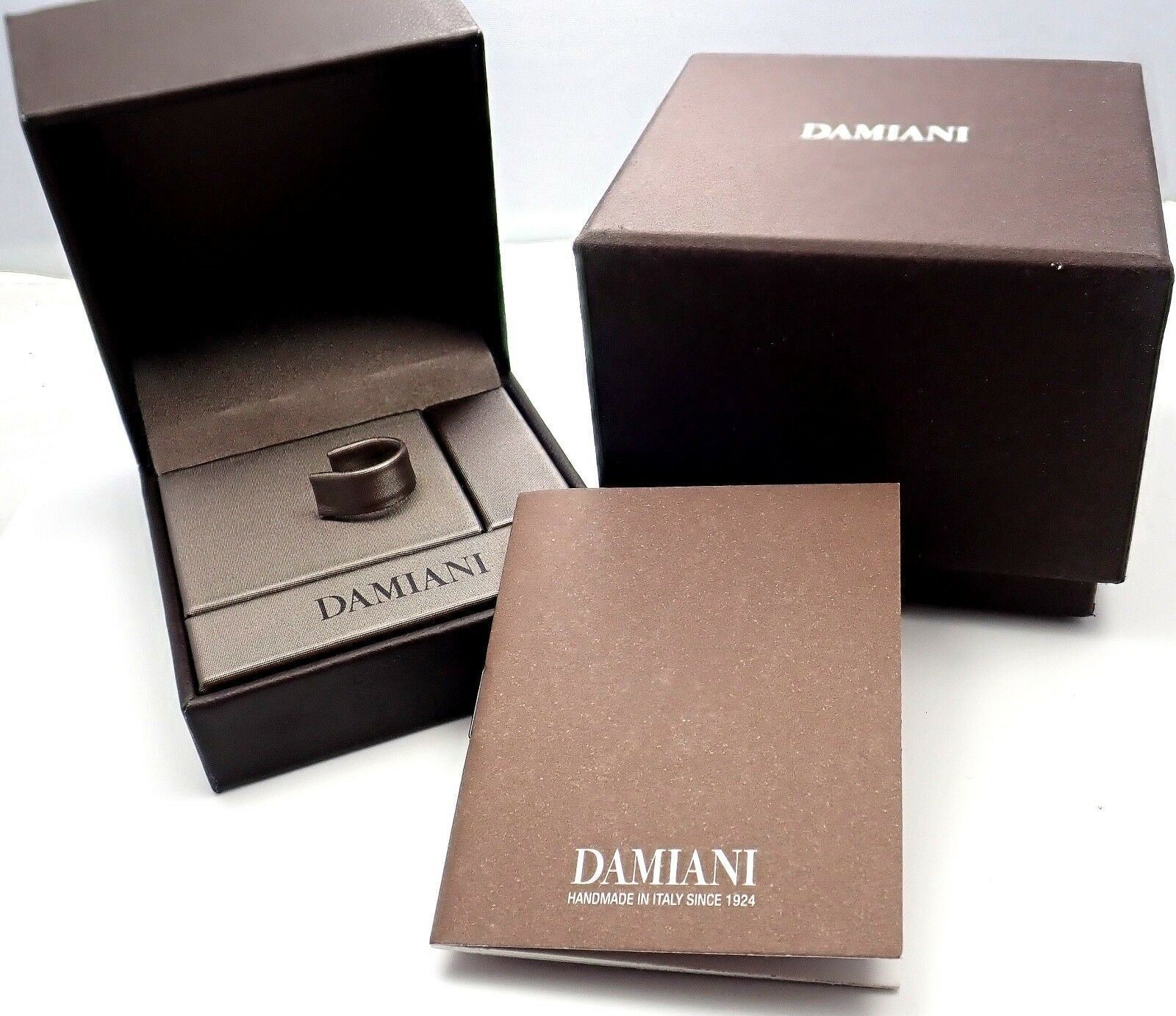 Authentic Damiani Brad Pitt 18k Yellow Gold 10 Diamond Wide Band Ring Size 5.5 - Luxury Men's Wedding Band for Anniversary & Special Occasions