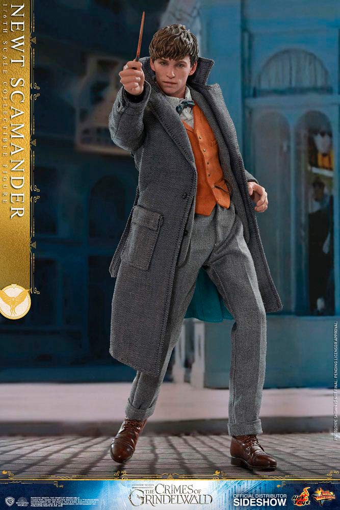 Hot Toys 1:6 Scale Newt Scamander Collectible Action Figure - Fantastic Beasts: The Crimes of Grindelwald Movie Character Model - Perfect for Display, Gift Giving, and Fantasy Collectors